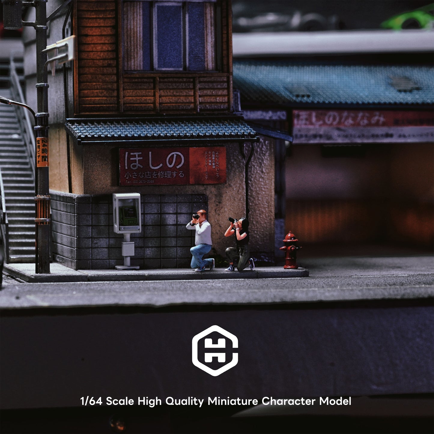 EHC Model 1/64 Scale Figurines Model Travel Photography Duo Collection Miniature Hand-painted