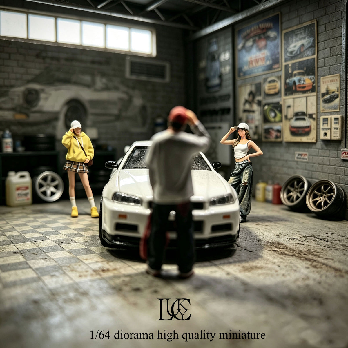 Lucky Studio 1/64 Scale Figurines Model The Hat-Holding Trio Collection Miniature Hand-painted