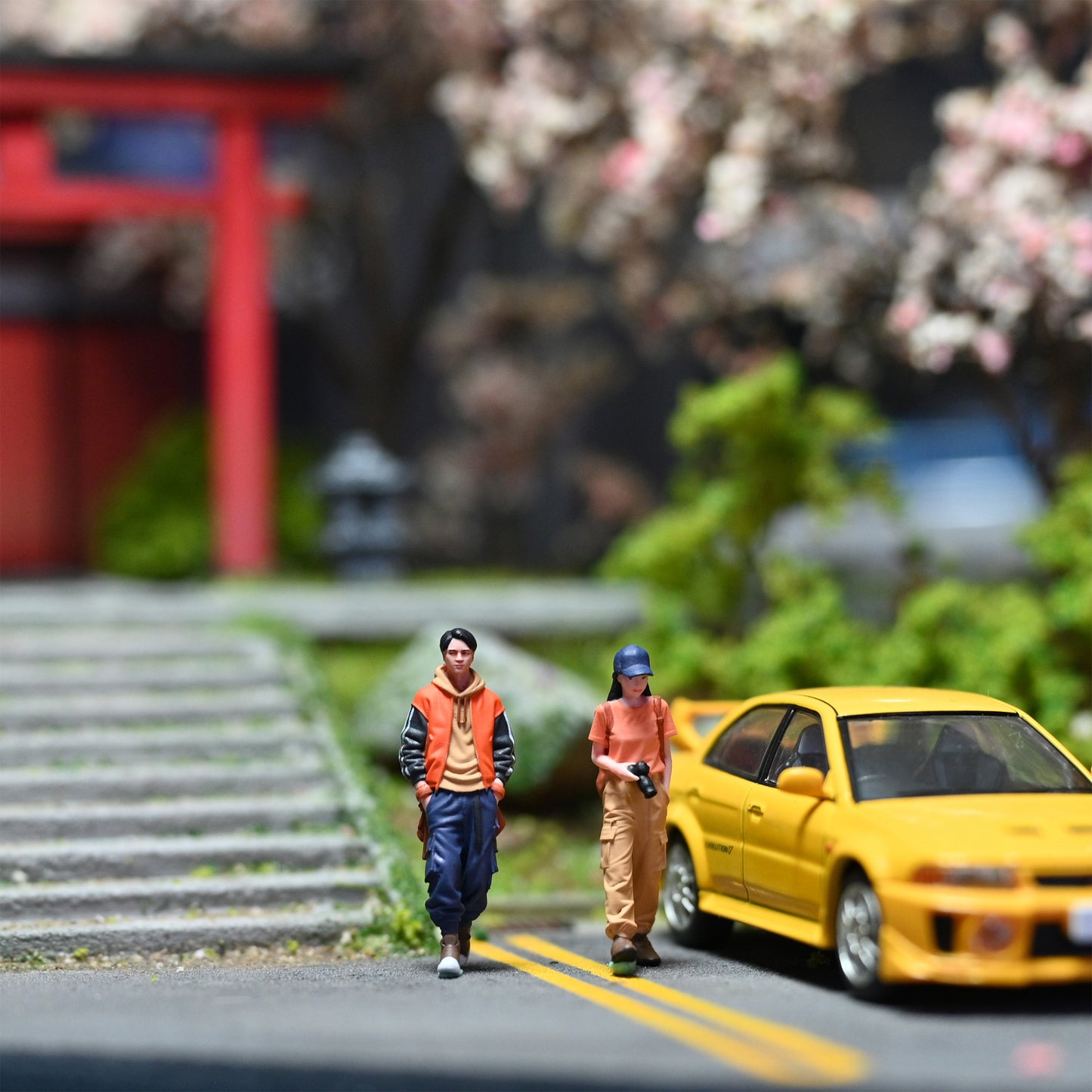 EHC Model 1/64 Scale Figurines Model Orange Male and Female Duo Collection Miniature Hand-painted