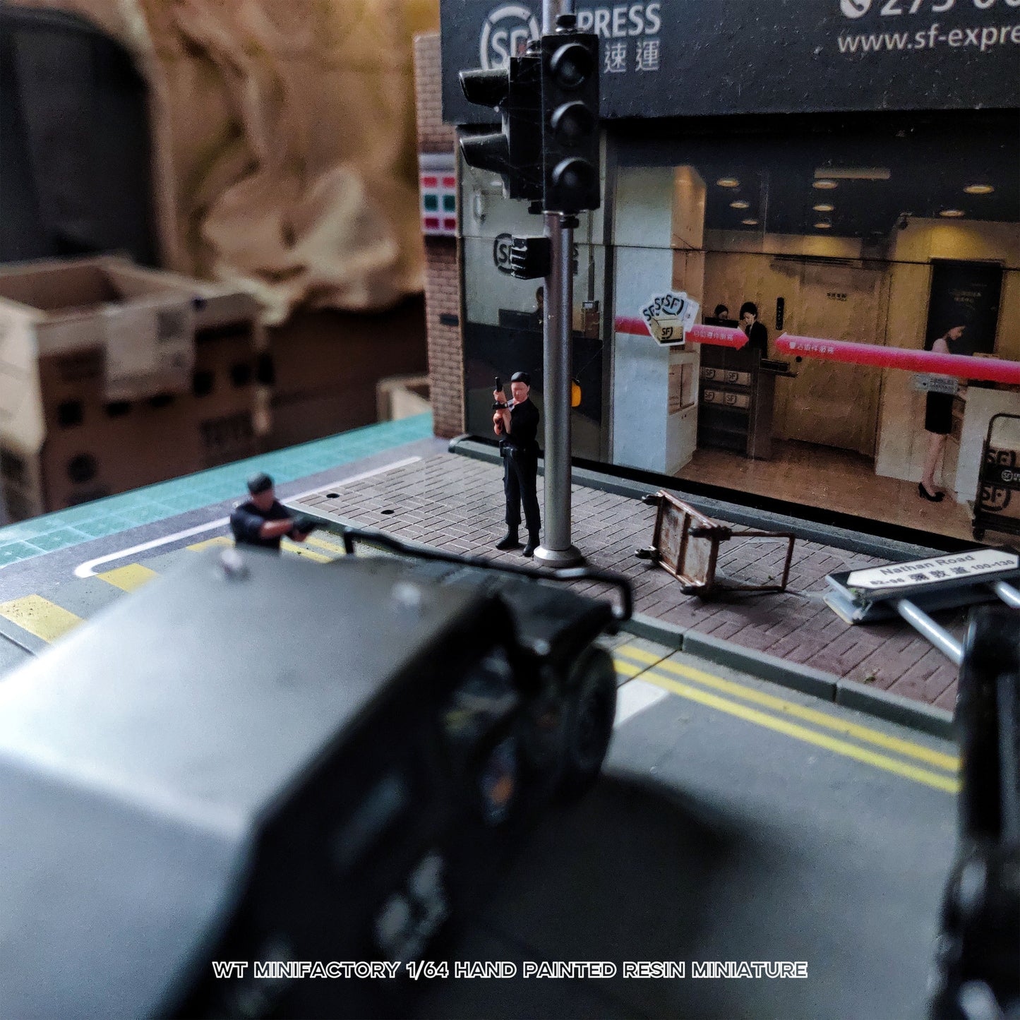 WT Minifactory 1/64 Scale Figurines Model Hong Kong-style Police and Gang Ster Collection Miniature Hand-painted