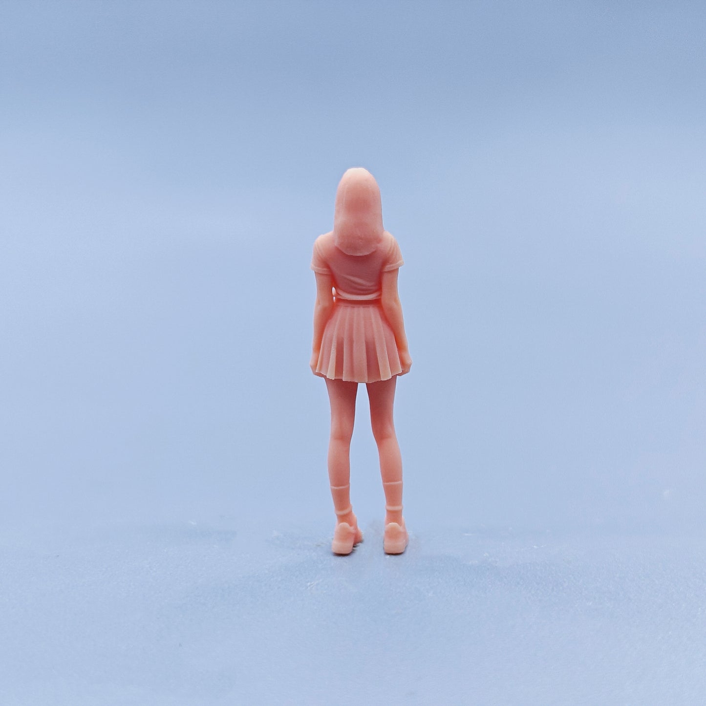 1/64 1/43 Figurines Scale Model Resin JK Plaid Clothes Girl Uncolored Miniatures Diorama Hand-painted D612