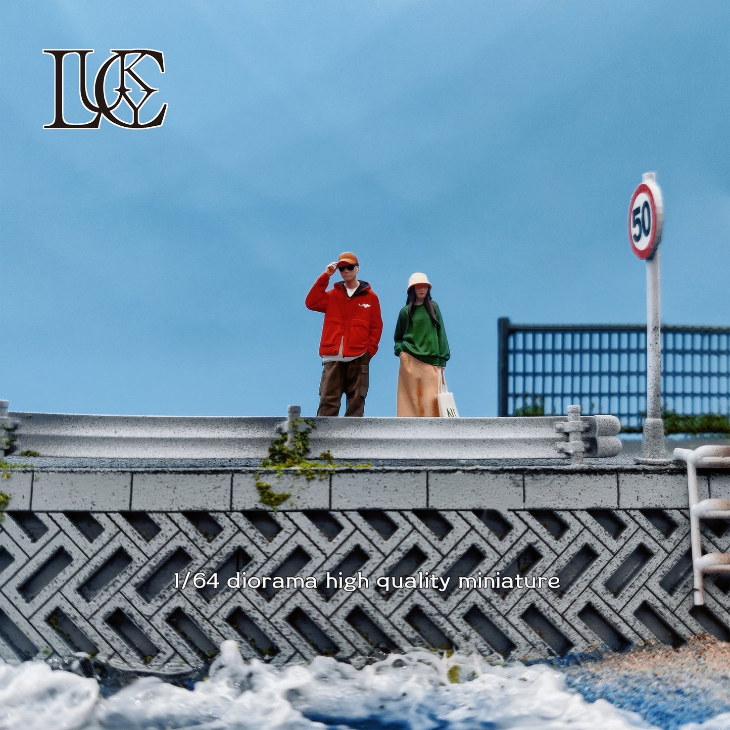 Lucky Studio 1/64 Scale Figurines Model  Couple Watching The Sea Duo Collection Miniature Hand-painted