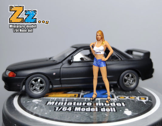 Zz Studio 1/64 Figure Model Blonde Hot Pants Girl Collection Miniature Hand-painted