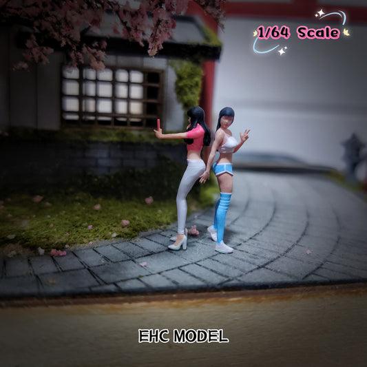 EHC Model 1/64 Scale Figurines Model Long Leg Selfie Girl Duo Collection Miniature Hand-painted