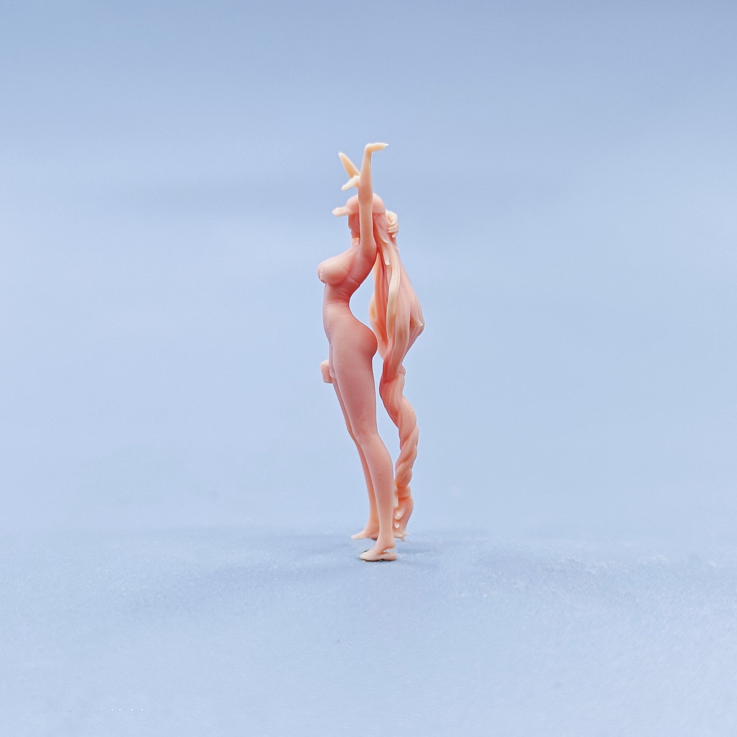 1/64 1/43 Figurines Scale Model Resin Rabbit Eared Long Haired Beauty Uncolored Miniatures Diorama Hand-painted D714