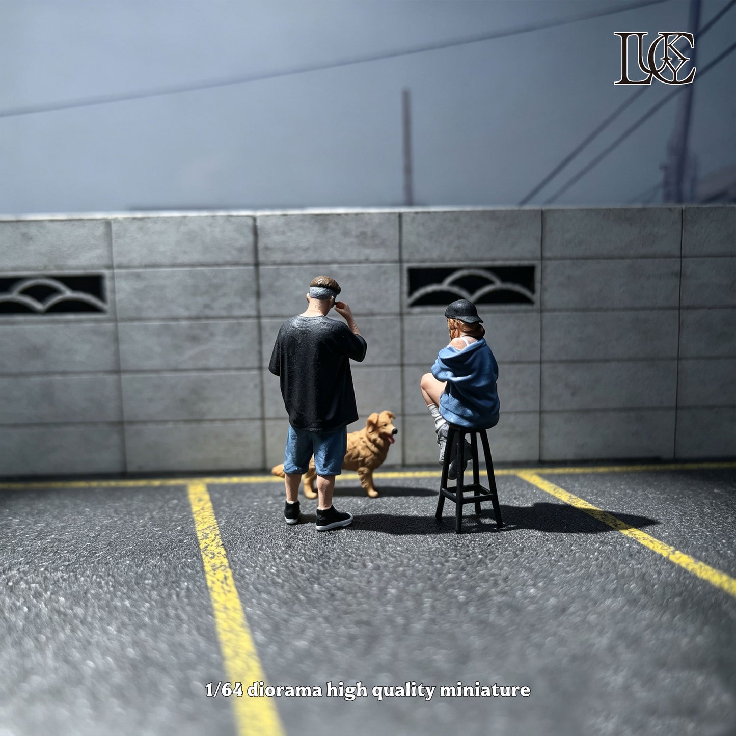 Lucky Studio 1/64 Scale Figurines Model Dog-Walking Buddies Set Collection Miniature Hand-painted
