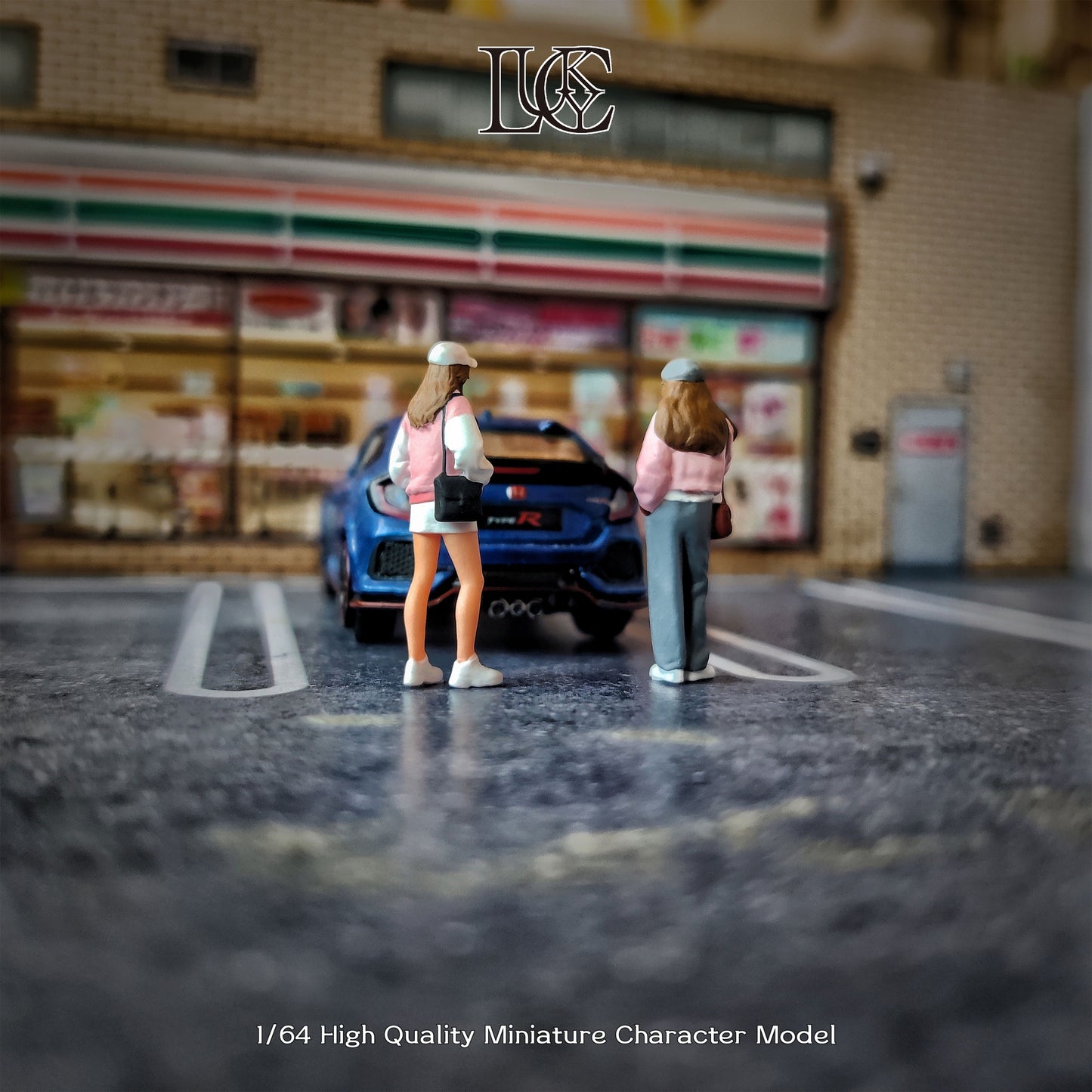 Lucky Studio 1/64 Scale Figurines Model Girl in Pink Coat Duo Collection Miniature Hand-painted