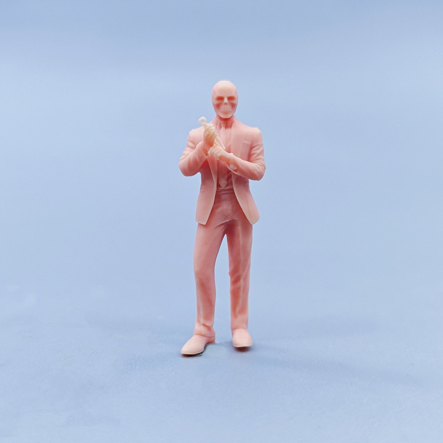 1/64 1/43 Figurines Scale Model Resin Mask Pliers Man Uncolored Miniatures Diorama Hand-painted D511
