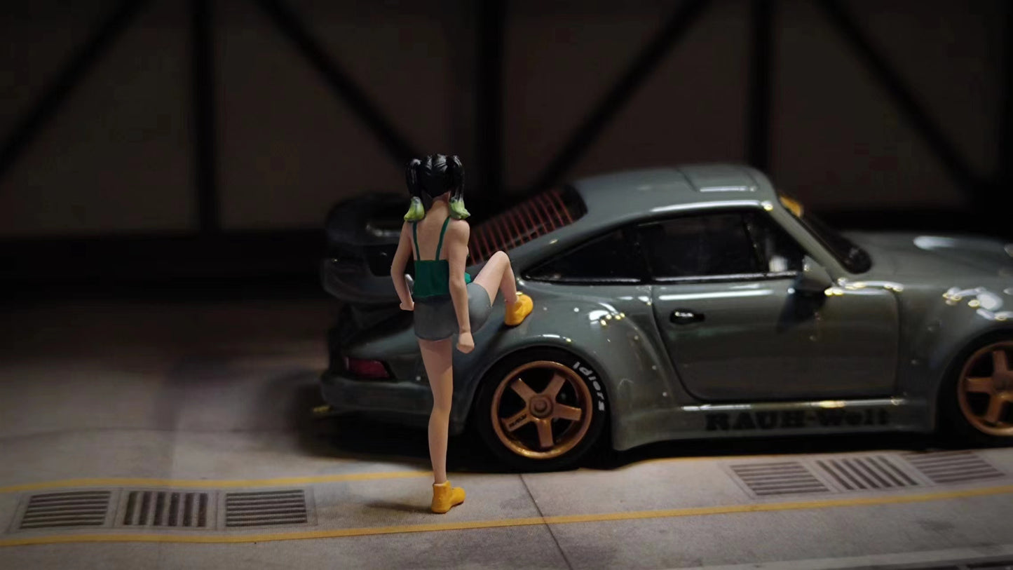 WX-MADE 1/64 Scale Figurines Model Domineering Girl Collection Miniature Hand-painted