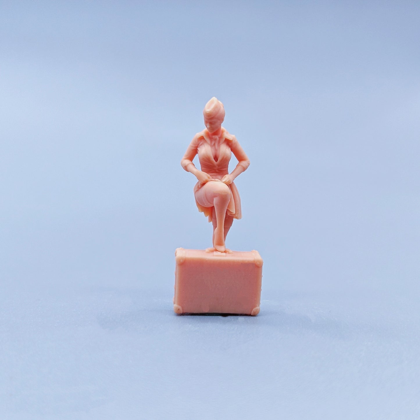 1/64 1/43 Figurines Scale Model Resin Black Silk Beauty Flight Attendant Uncolored Miniatures Diorama Hand-painted C723 C724