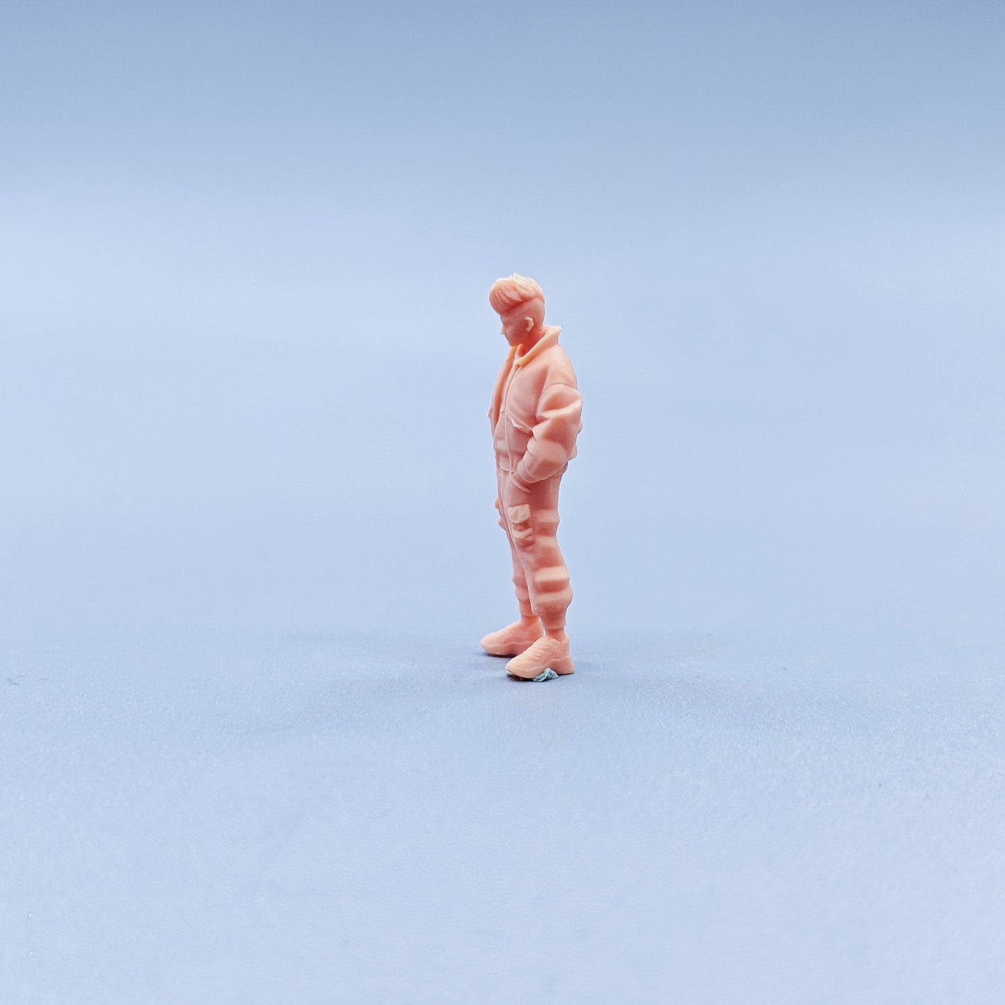 1/64 1/43 Figurines Scale Model Resin Cool and Trendy Workwear Boy Uncolored Miniatures Diorama Hand-painted C329