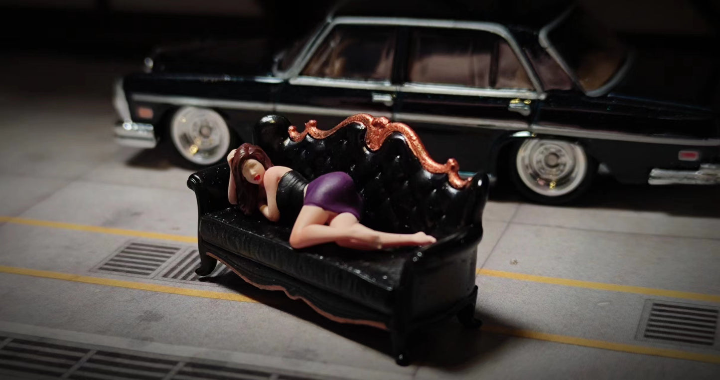 WX-MADE 1/64 Scale Figurines Model Lying Position Female+sofa Collection Miniature Hand-painted