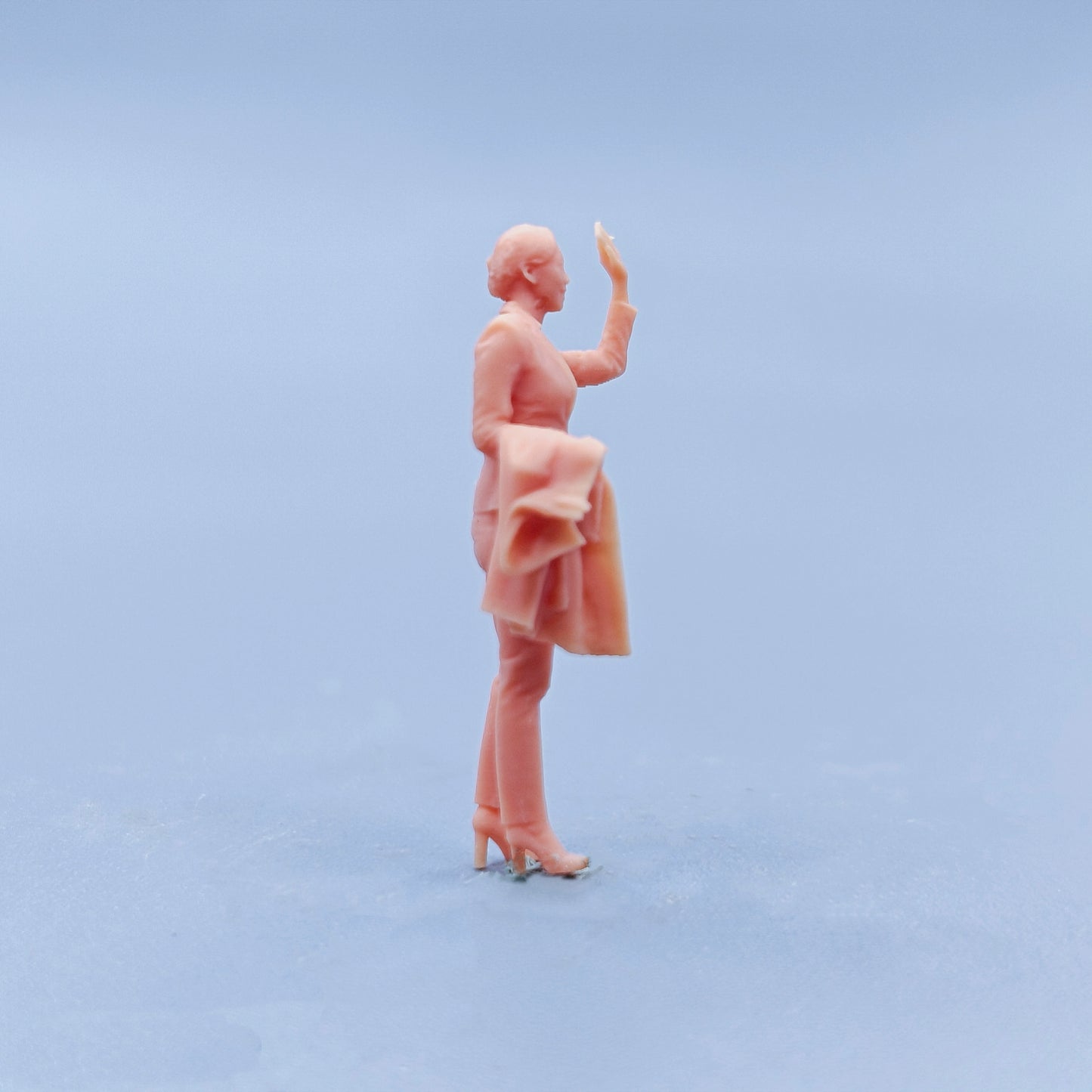 1/64 1/43 Figurines Scale Model Resin Say Hello Girl Uncolored Miniatures Diorama Hand-painted D423