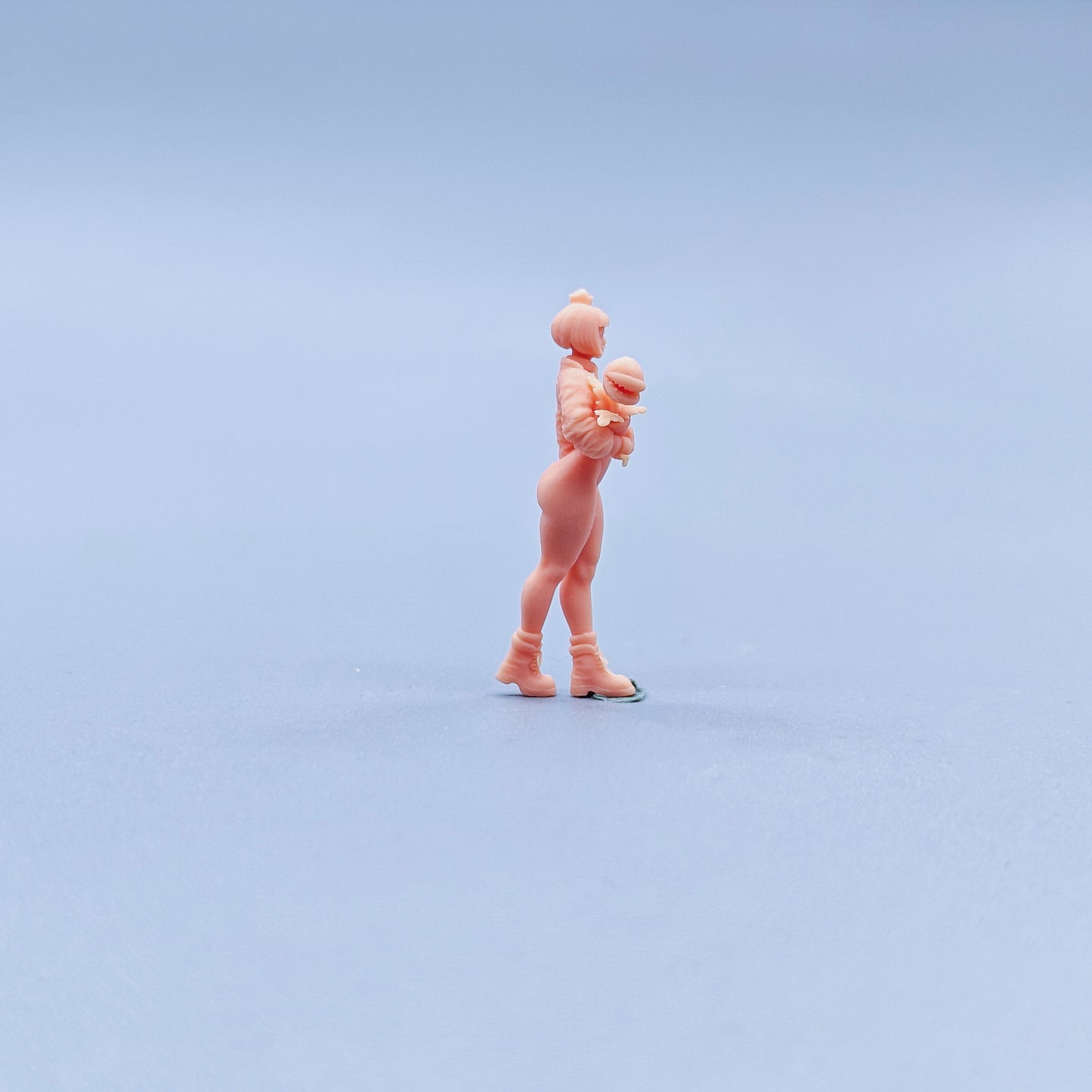 1/64 1/43 Figurines Scale Model Resin The Girl Holding The Man Eating Flower Uncolored Miniatures Diorama Hand-painted C421