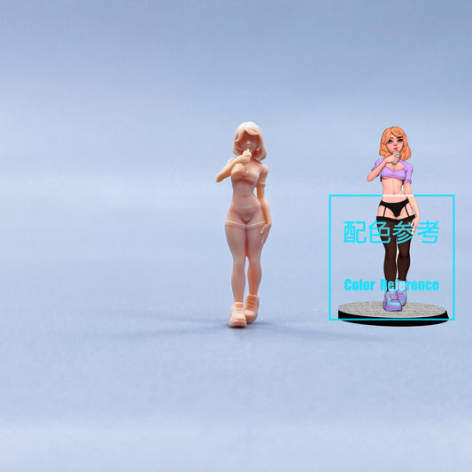 1/64 1/43 Figurines Scale Model Resin Drinking Milk Tea Walking Girl Uncolored Miniatures Diorama Hand-painted W336