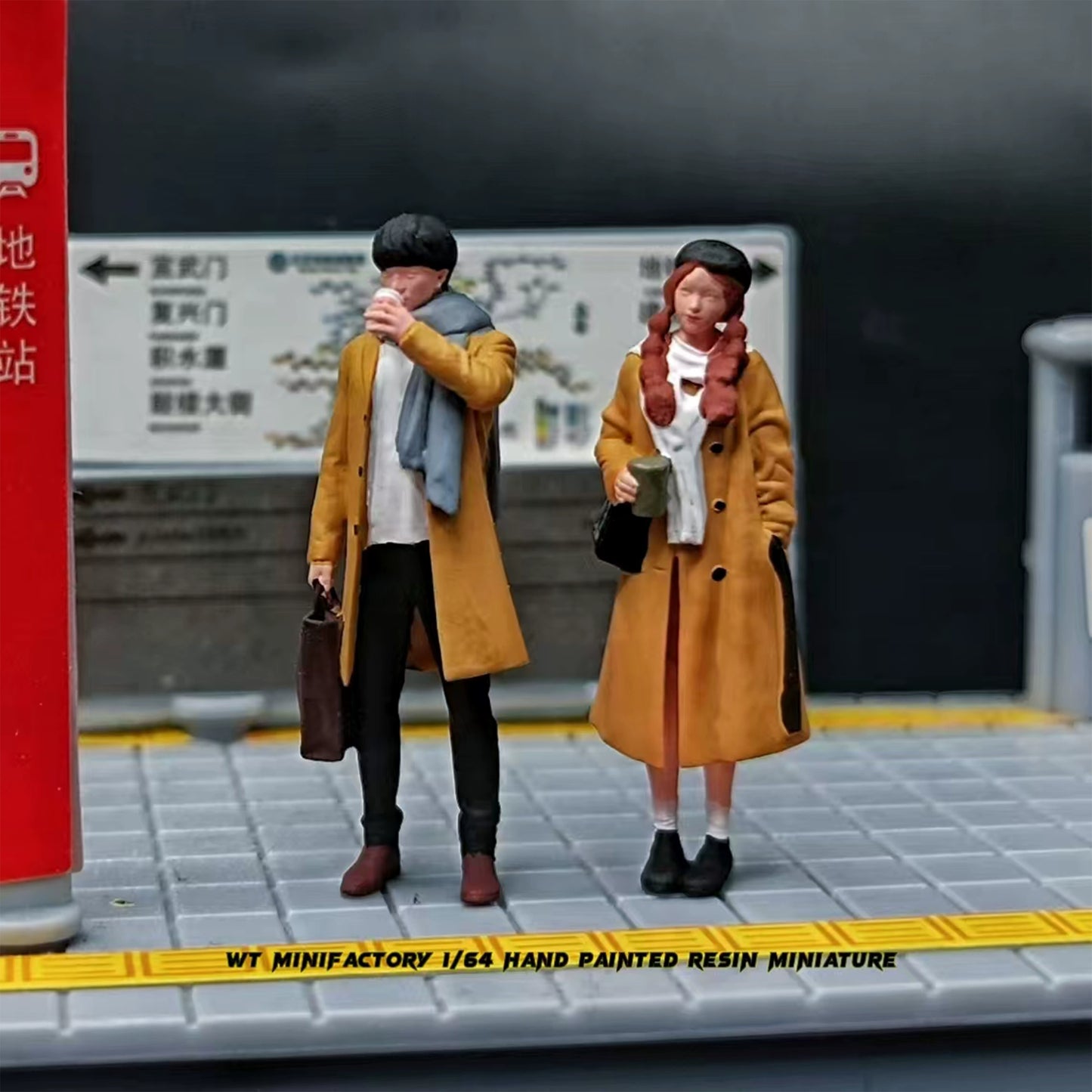 WT Minifactory 1/64 Scale Figurines Model Winter Shopping for Couples Collection Miniature Hand-painted