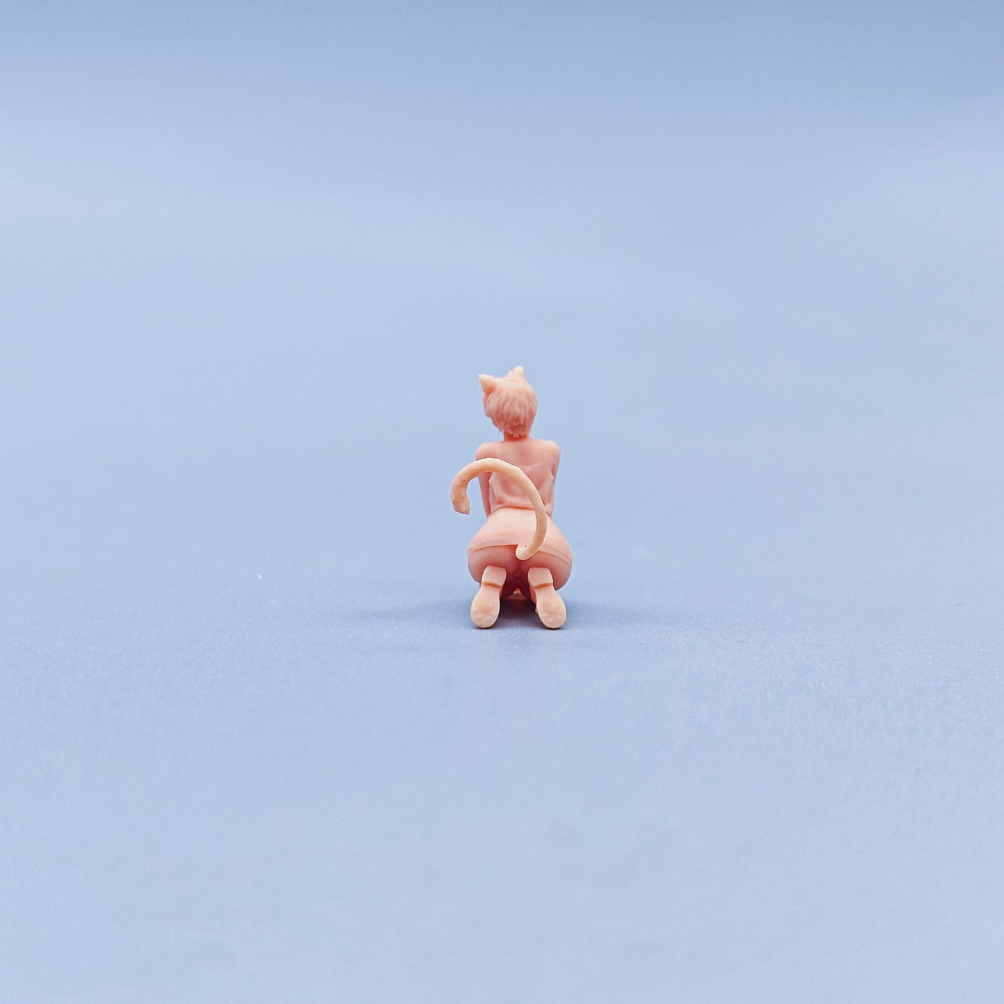 1/64 1/43 Figurines Scale Model Resin Lover Cat Girl Uncolored Miniatures Diorama Hand-painted C424