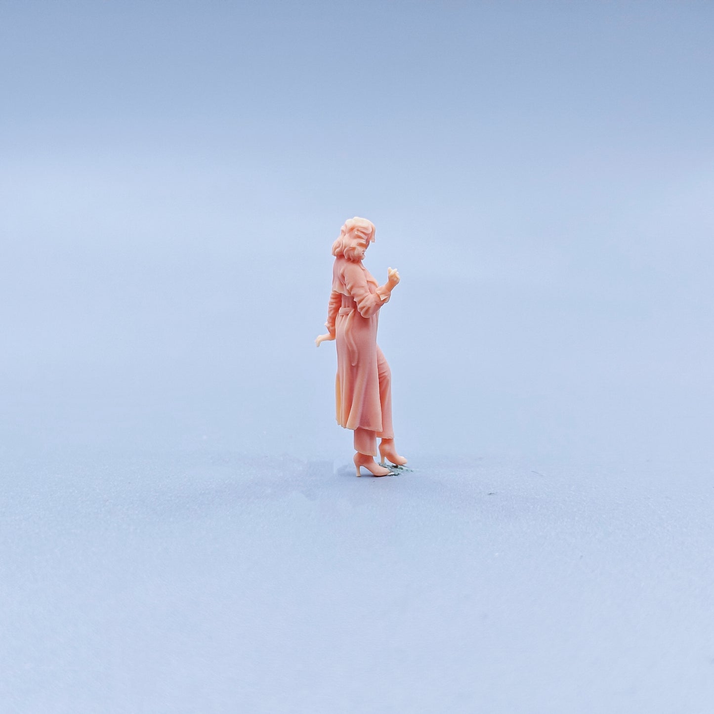 1/64 1/43 Figurines Scale Model Resin Lola Uncolored Miniatures Diorama Hand-painted C322