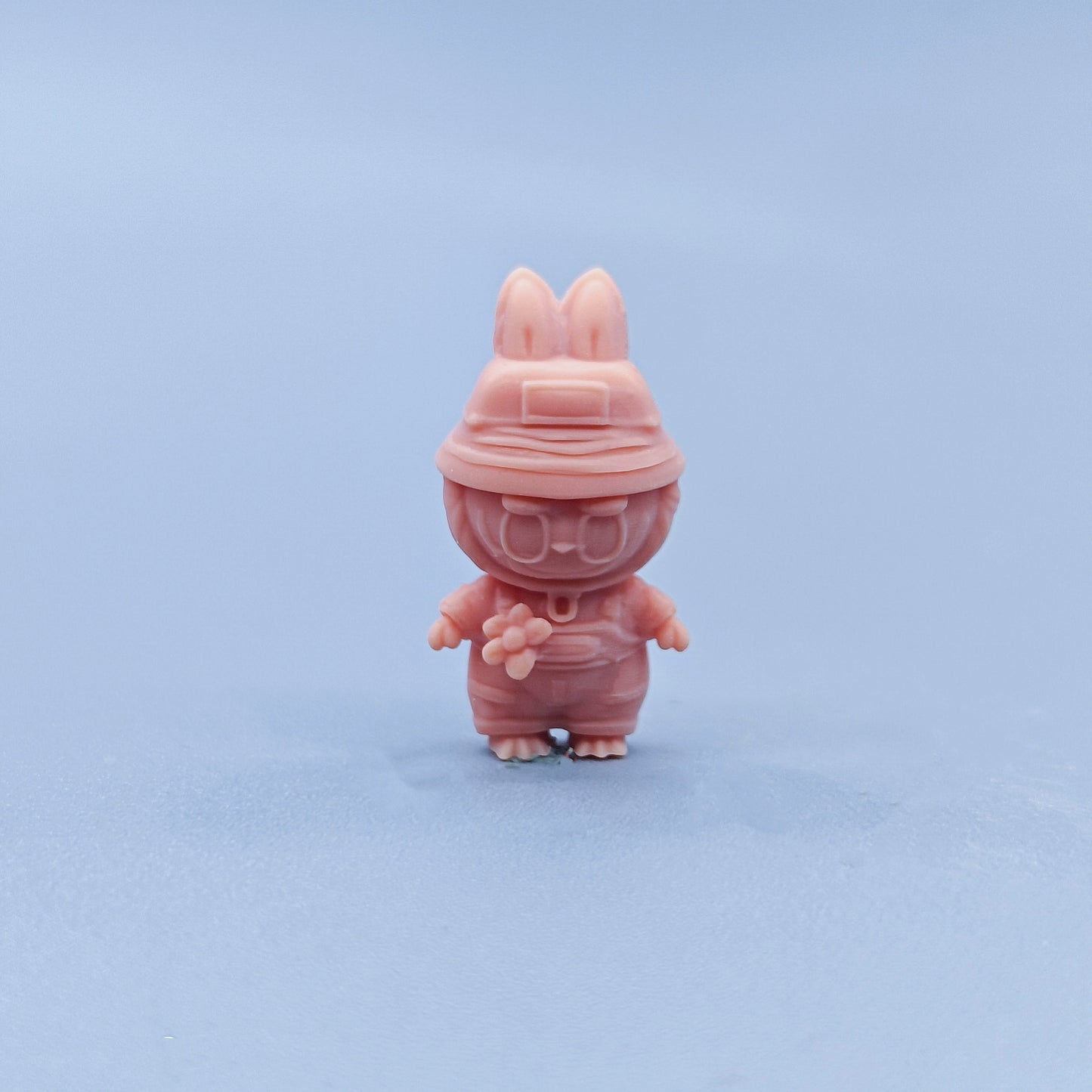 1/64 1/43 Figurines Scale Model Resin Little Rabbit Bulala Uncolored Miniatures Diorama Hand-painted D024
