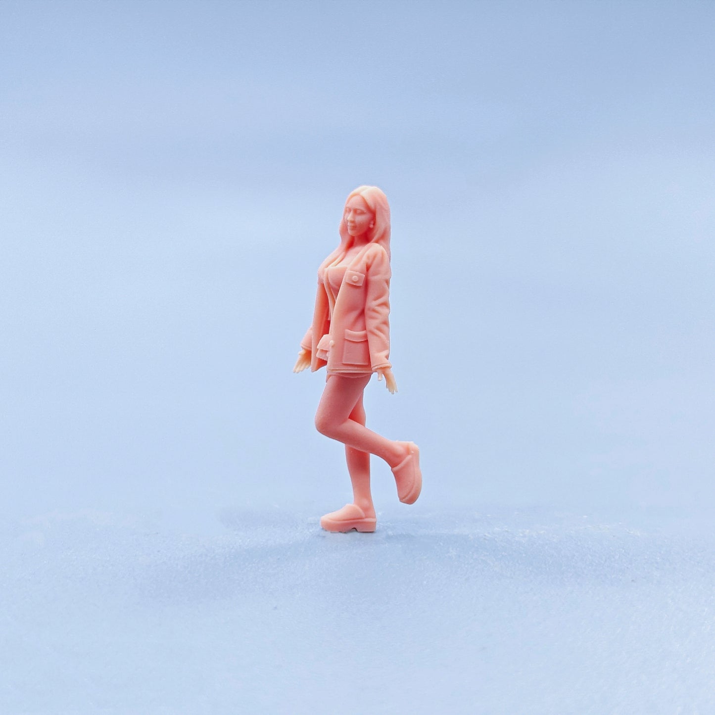 1/64 1/43 Figurines Scale Model Resin Elegant and Delicate Girl Uncolored Miniatures Diorama Hand-painted D801