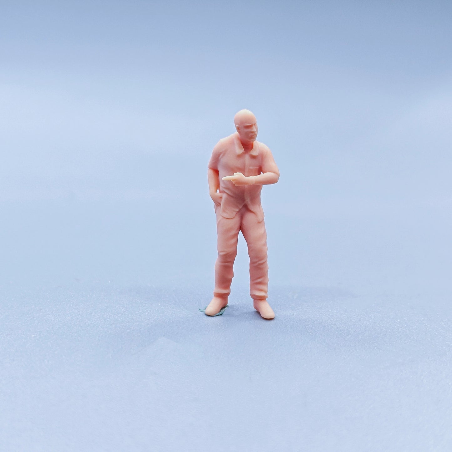 1/64 1/43 Figurines Scale Model Resin Speed and Passion Are Directed Towards Men Uncolored Miniatures Diorama Hand-painted C202