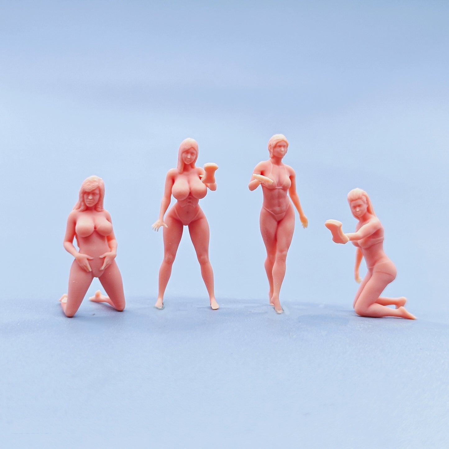 1/64 1/43 Figurines Scale Model Resin Car Wash Girl Uncolored Miniatures Diorama Hand-painted D804 D807