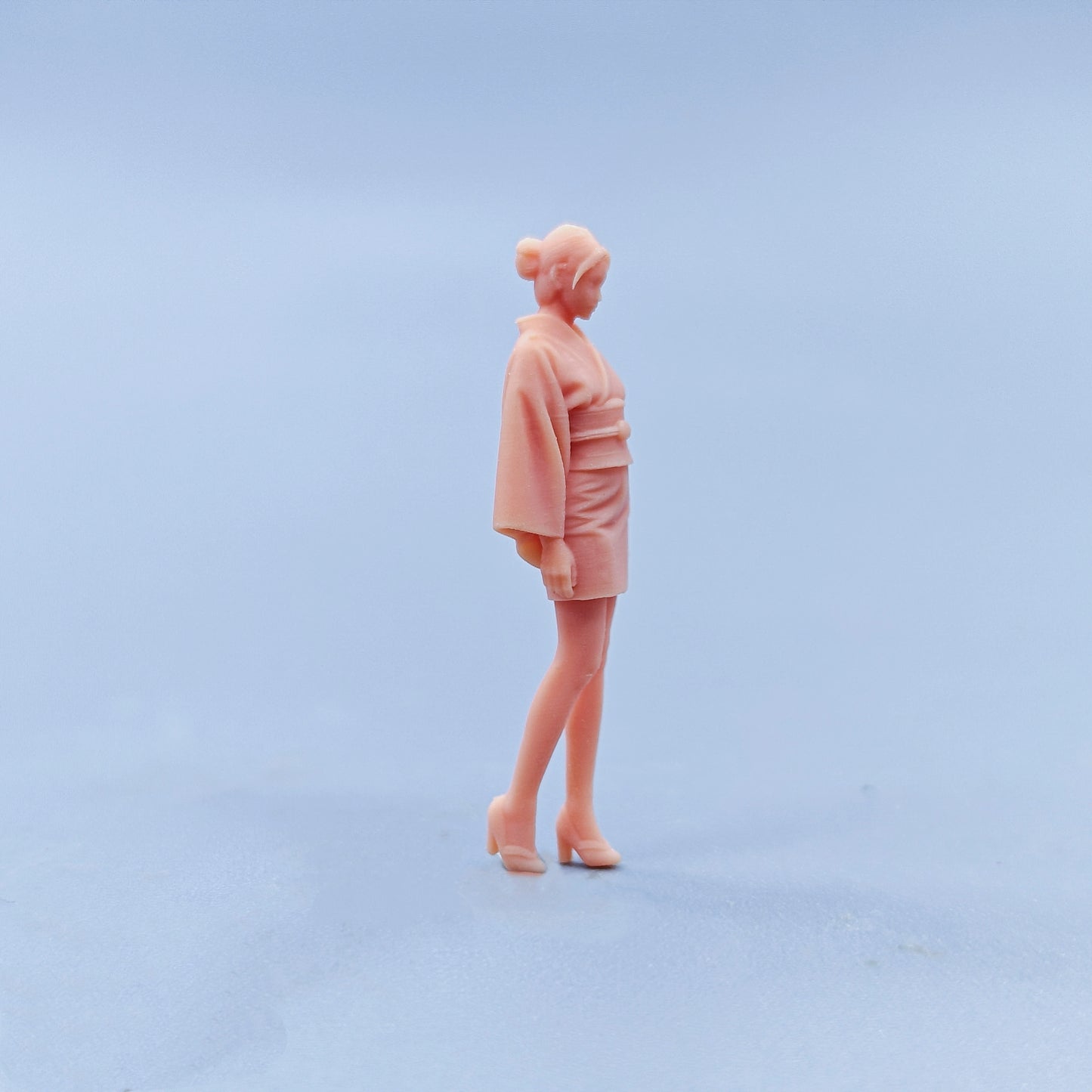 1/64 1/43 Figurines Scale Model Resin Kimono Beauty Standing Under A Cherry Blossom Tree Uncolored Miniatures Diorama Hand-painted D510