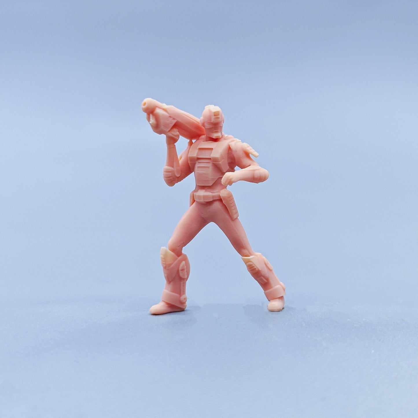 1/64 1/43 Figurines Scale Model Resin Green Warriors Carrying Cannons Uncolored Miniatures Diorama Hand-painted D606