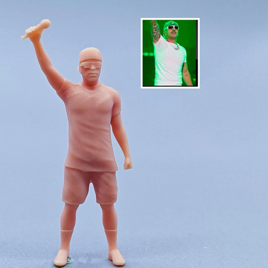 1/64 1/43 Figurines Scale Model Resin Colombian Singer Uncolored Miniatures Diorama Hand-painted C132