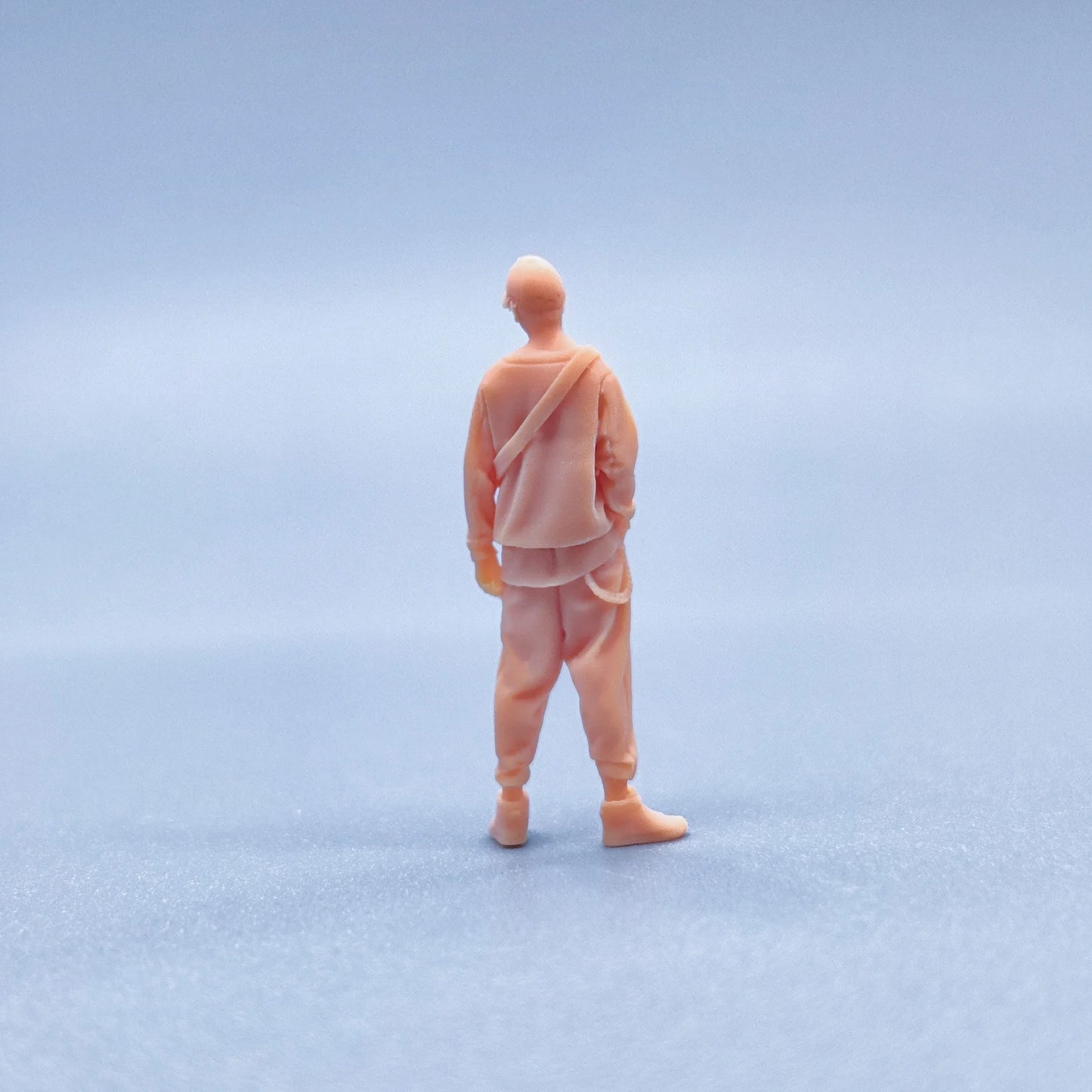 1/64 1/43 Figurines Scale Model Resin Shoulder Bag Casual Shopping Man Uncolored Miniatures Diorama Hand-painted V232