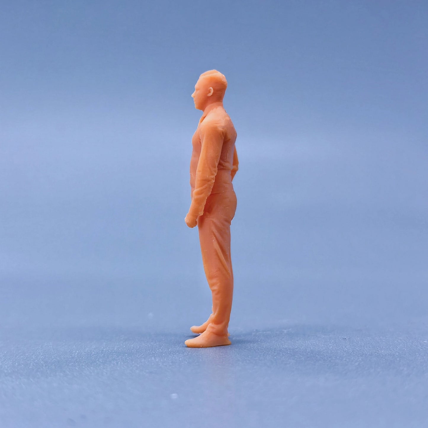 1/64 1/43 Figurines Scale Model Resin Men's One Hand Pocket Insertion Uncolored Miniatures Diorama Hand-painted L134