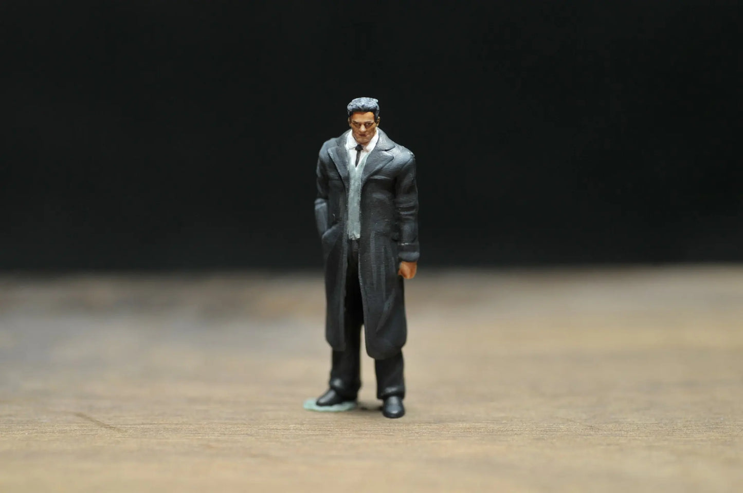 SZ Produced 1/64 diorama doll grandpa series car model doll ornament