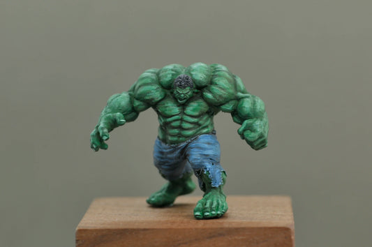 SZ Produced 1/64 Hulk doll ornament