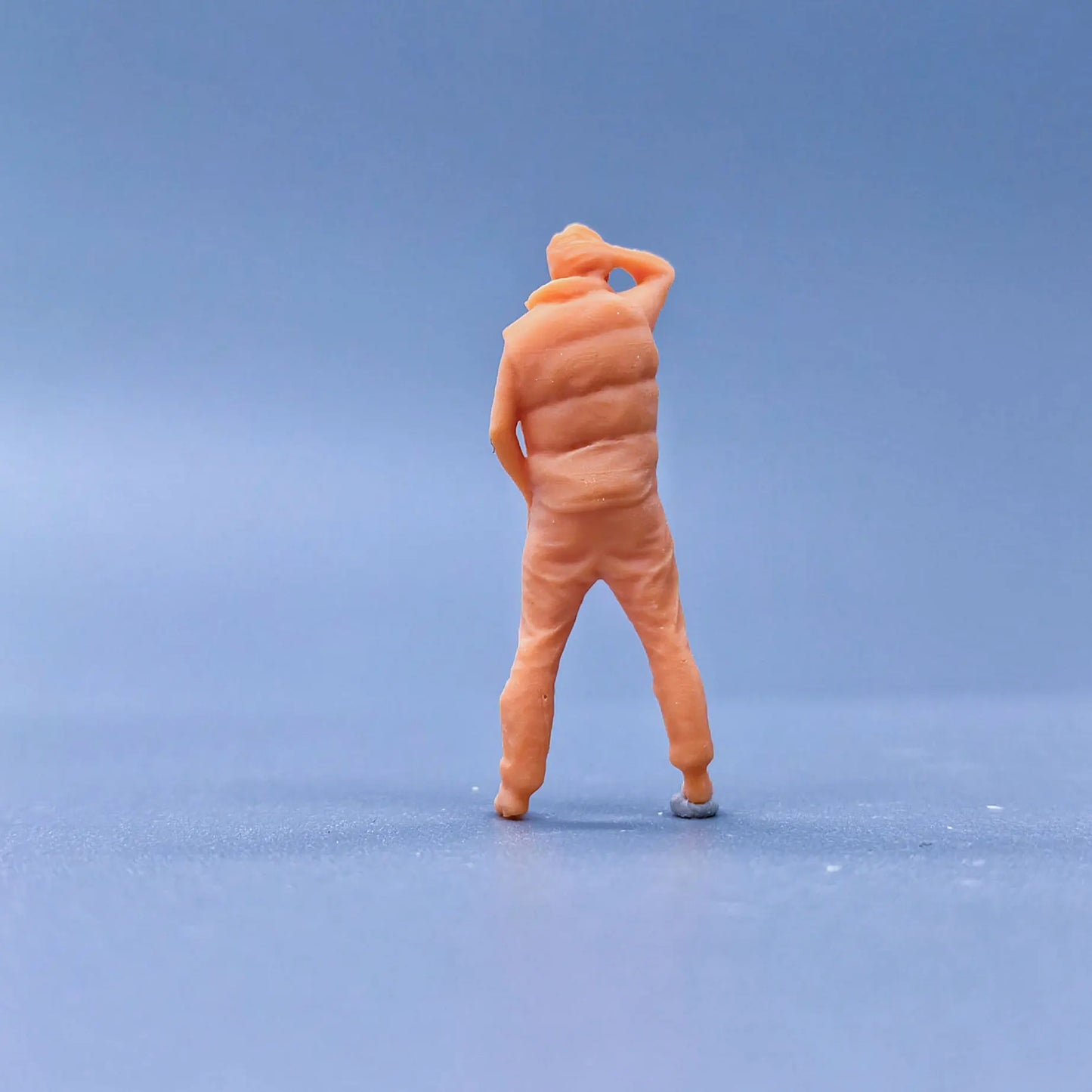 1/64 1/43 Scale Model ResinScratching The Back of The Head, Male Uncolored Miniature Diorama Hand-painted S120