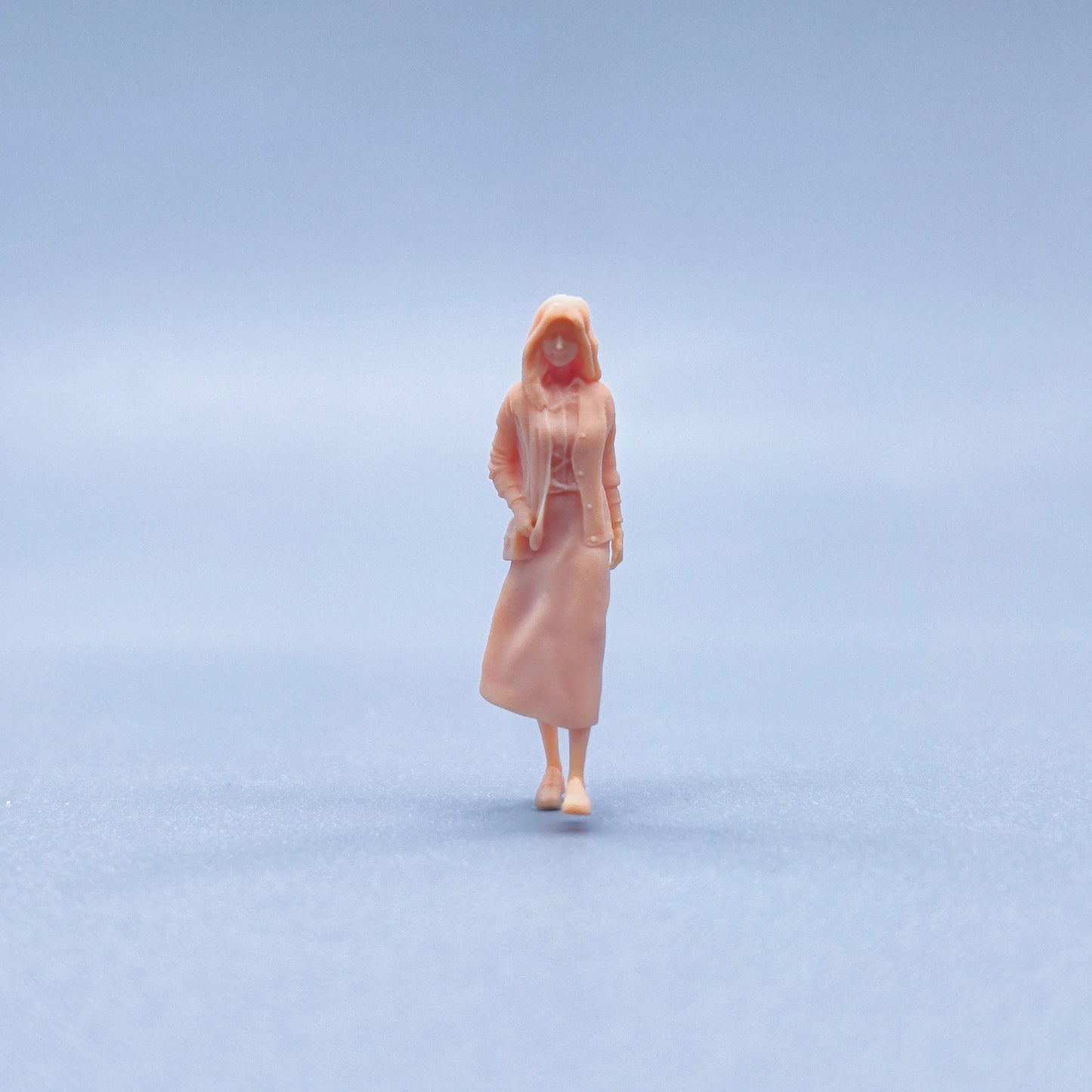 1/64 1/43 Figurines Scale Model Resin Long Skirt Shoulder Bag for Women Uncolored Miniatures Diorama Hand-painted V419