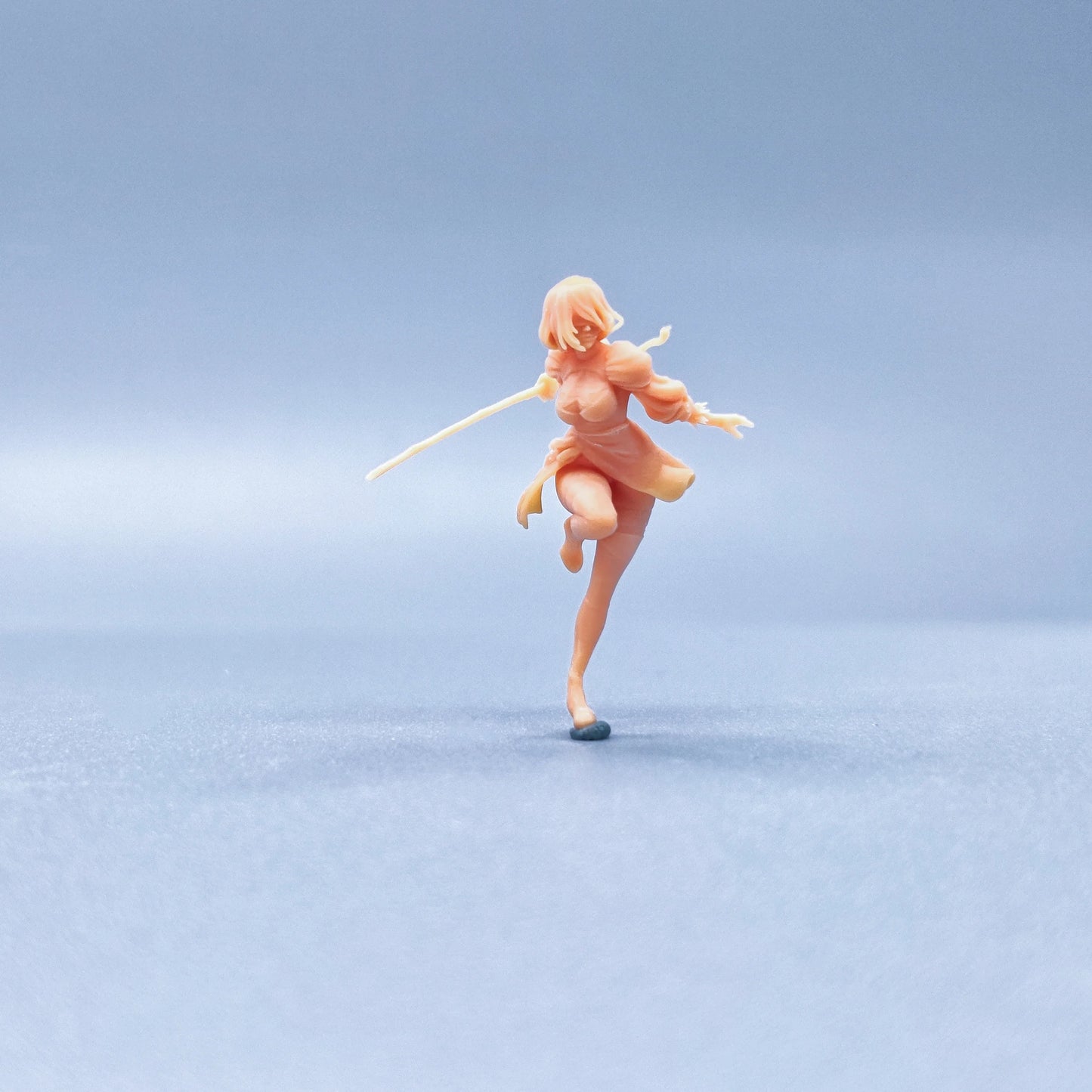 1/64 1/43 Figurines Scale Model Resin Standing Goddess Swords Uncolored Miniatures Diorama Hand-painted V714