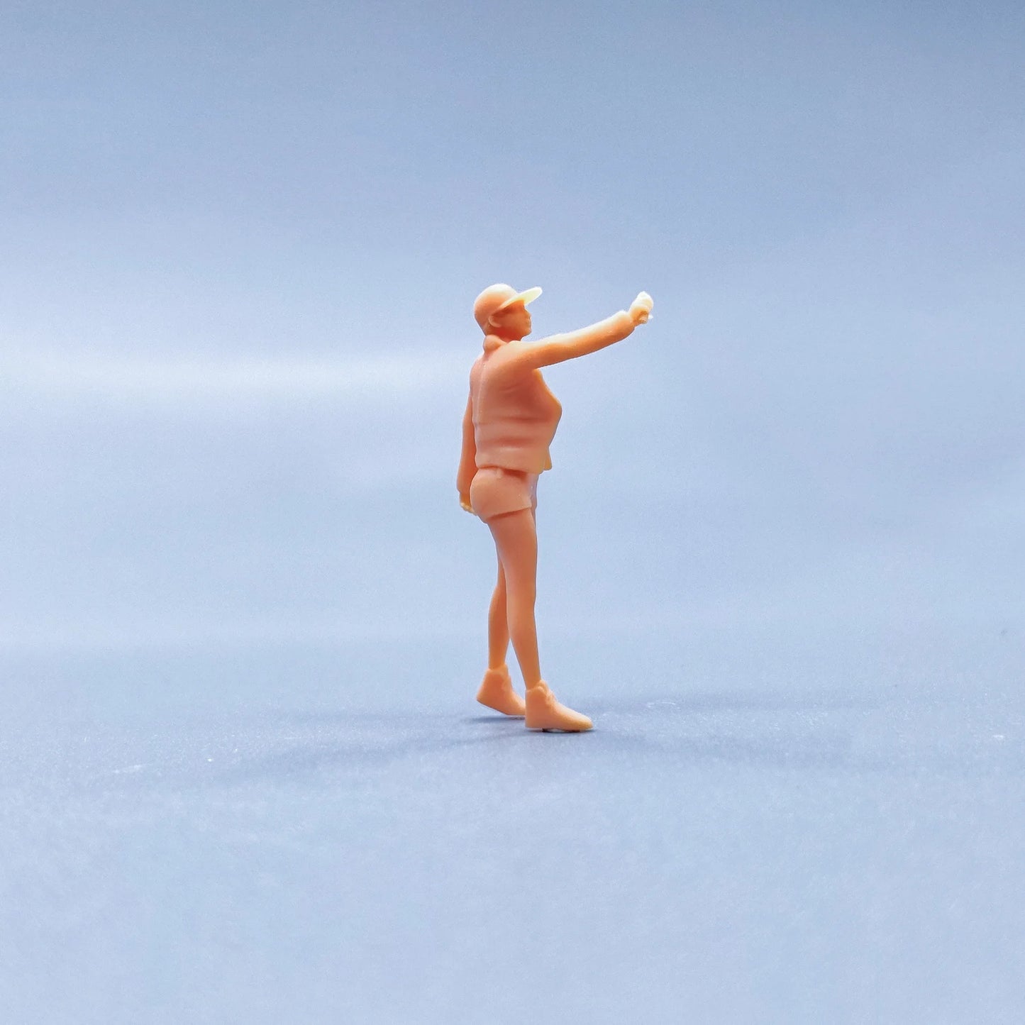 1/64 1/43 Figurines Scale Model Resin Graffiti Girl Uncolored Miniatures Diorama Hand-painted V023