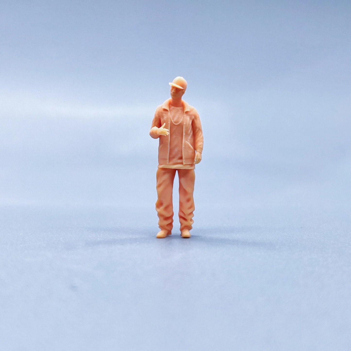 1/64 1/43 Figurines Scale Model Resin Hip Hop Male Hands To Hands Pose Helmet Uncolored Miniatures Diorama Hand-painted V104