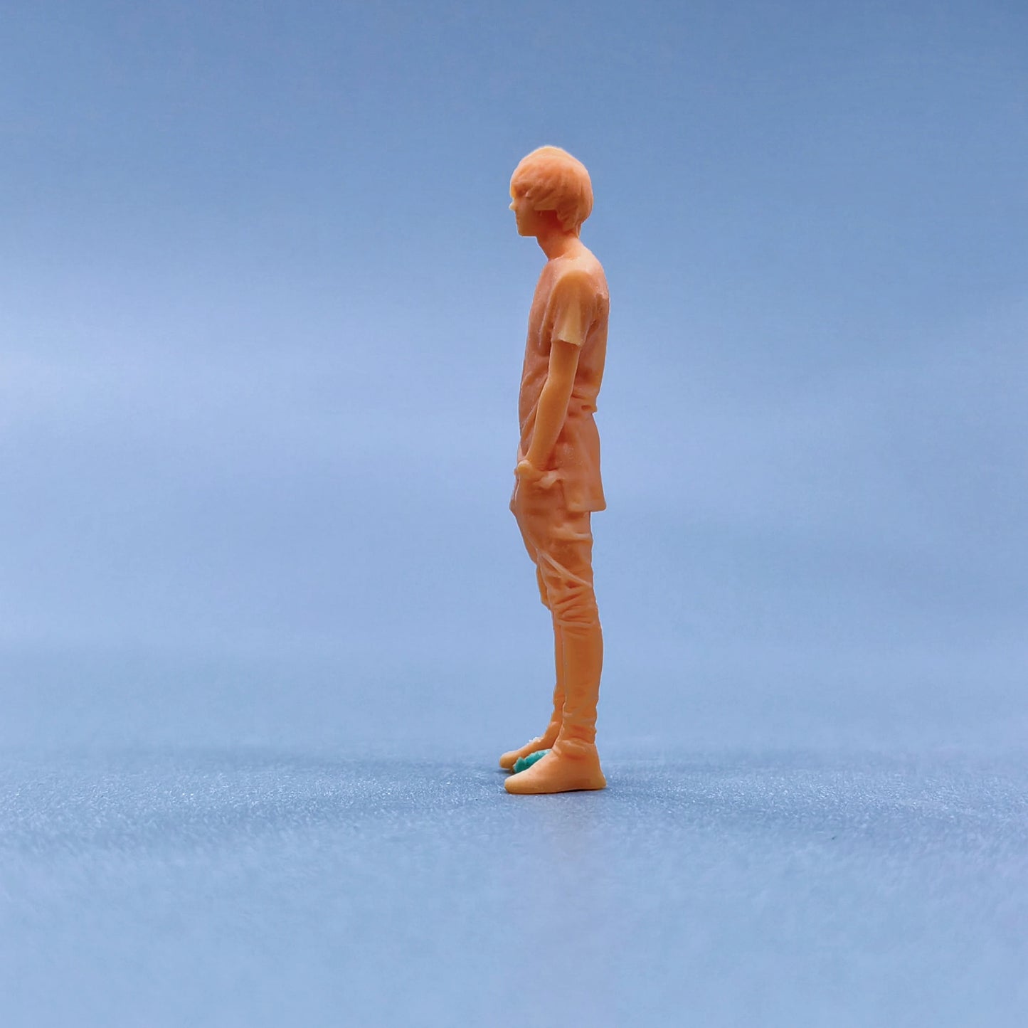 1/64 1/43 Figurines Scale Model ResinShort Sleeved Pockets for Handsome Men Uncolored Miniatures Diorama Hand-painted L227