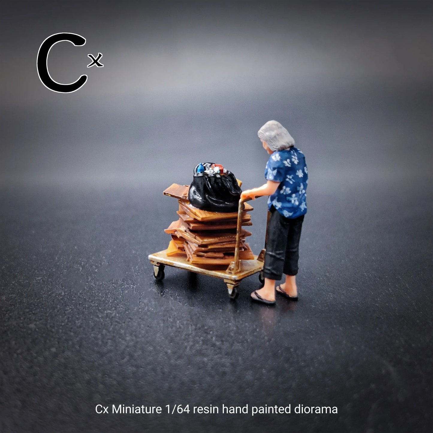 Cx Miniatures Diorama 1/64 Scale Figurines Model The Old Lady Who Collects Garbage Collection Hand-painted