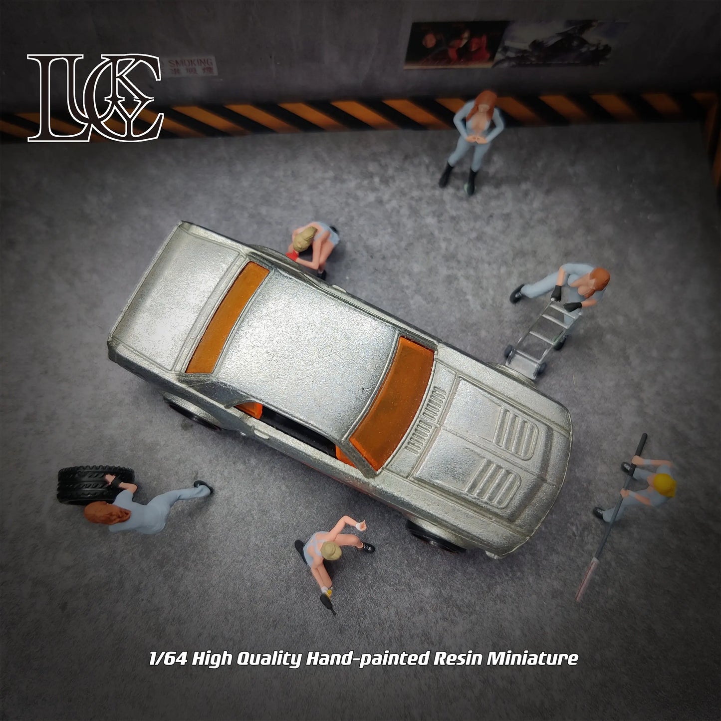 Lucky Studio Diorama 1/64 Scale Figurines Model Female Maintenance Team Collection Miniature Hand-painted
