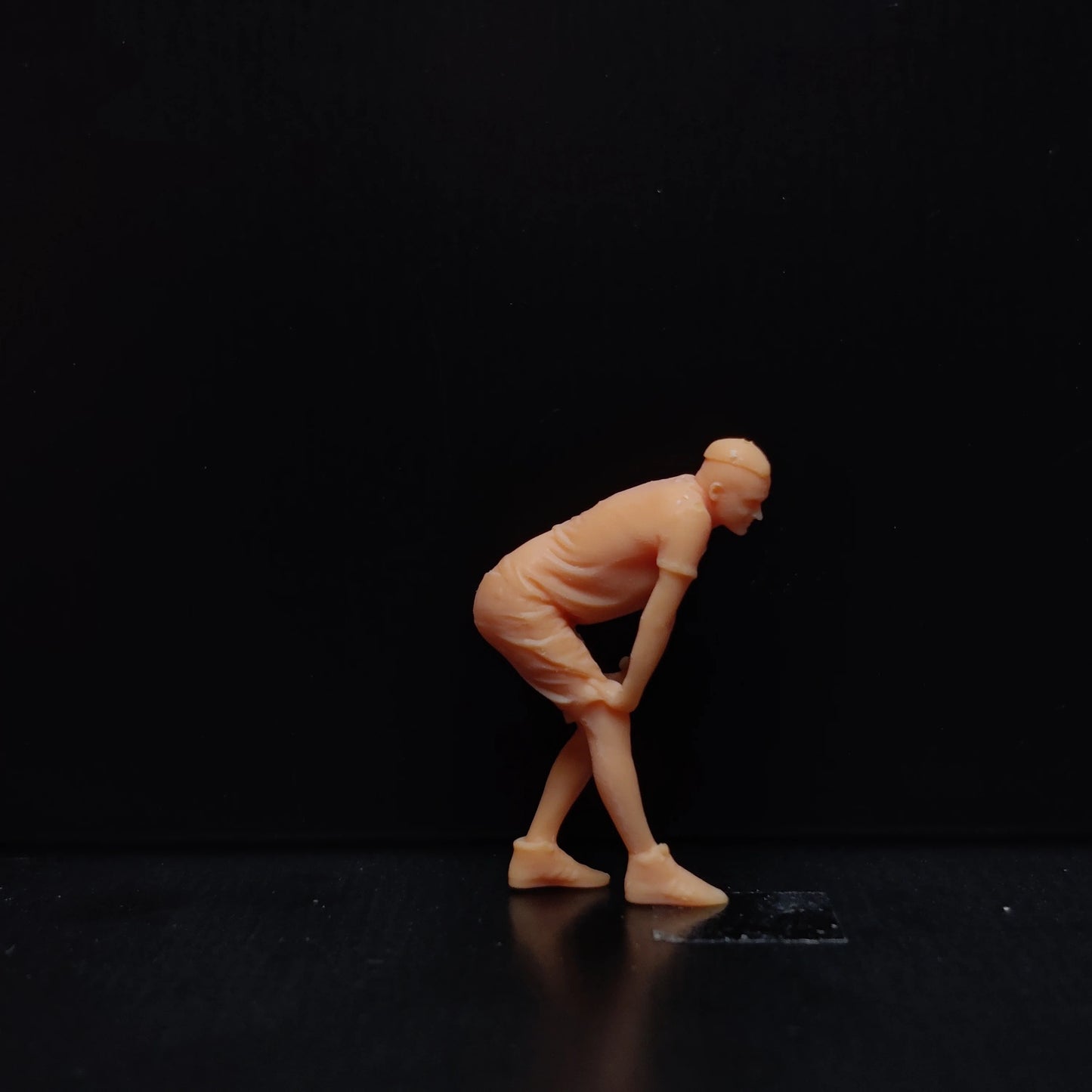 1/64 1/43 Scale Model Resin Bend Down To Check The ManUncolored Miniature Diorama Hand-painted T522