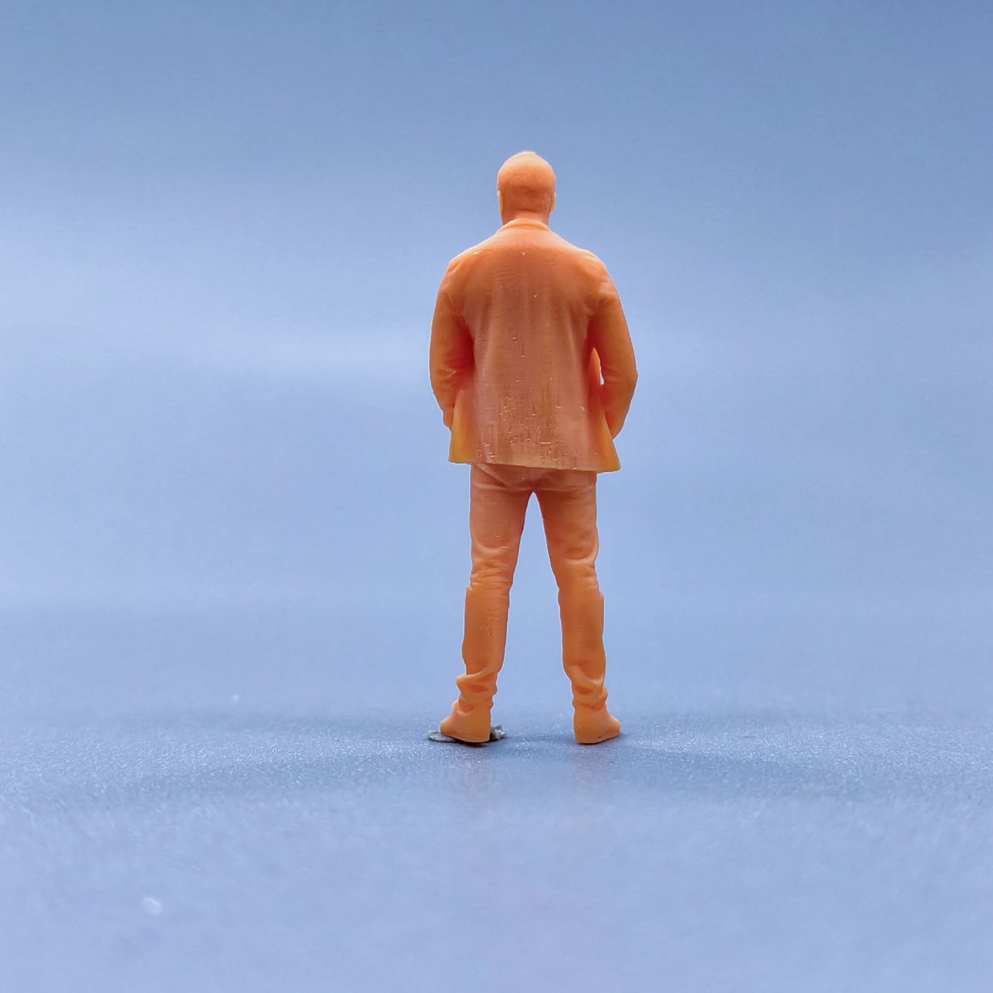 1/64 1/43 Figurines Scale Model Resin Middle-aged Man Uncolored Miniatures Diorama Hand-painted L127