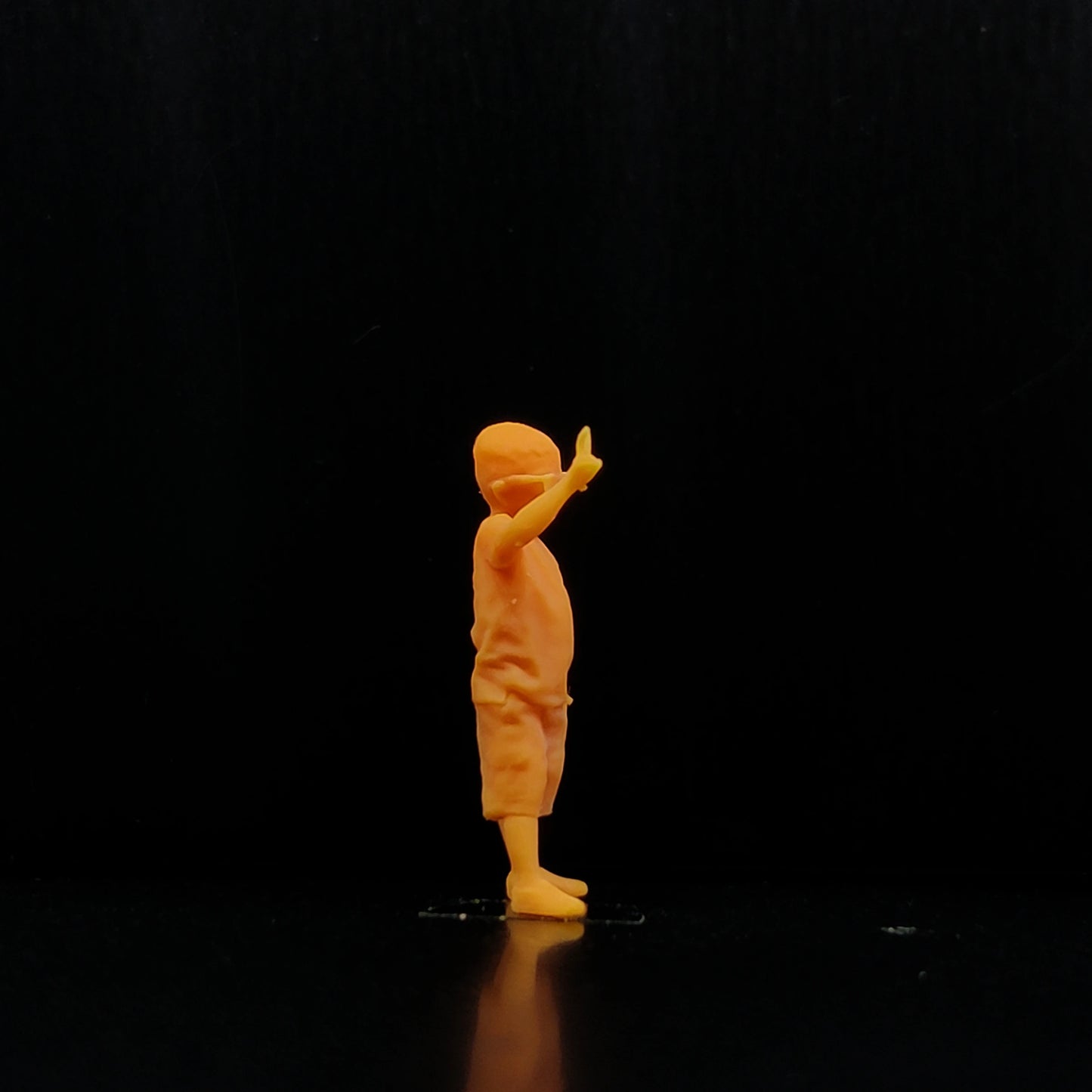 1/64 1/43 Scale Model Resin Little Boy Than Yeah SunglassesUncolored Miniature Diorama Hand-painted T433