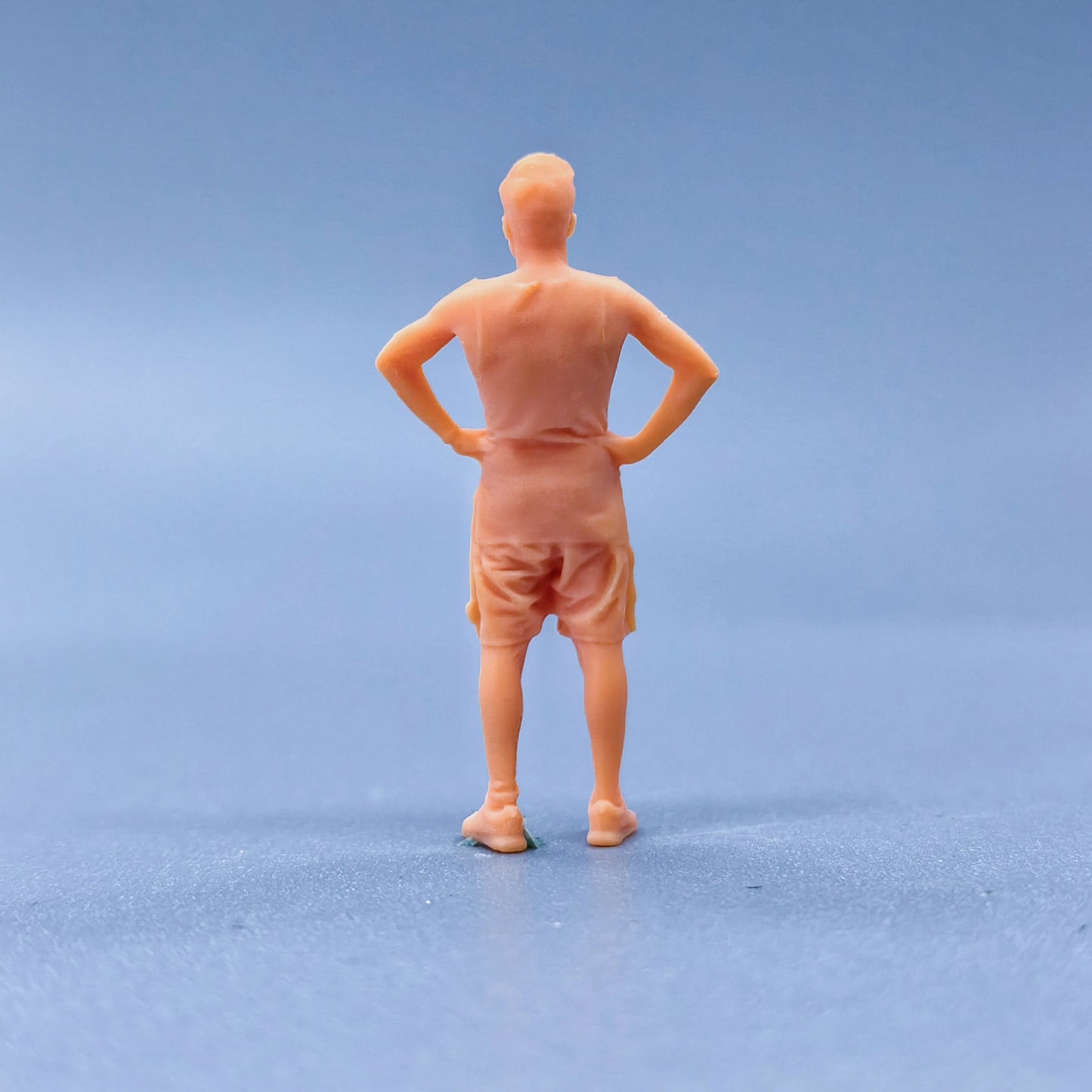 1/64 1/43 Figurines Scale Model Resin Men with Waist Insertion Uncolored Miniatures Diorama Hand-painted L303