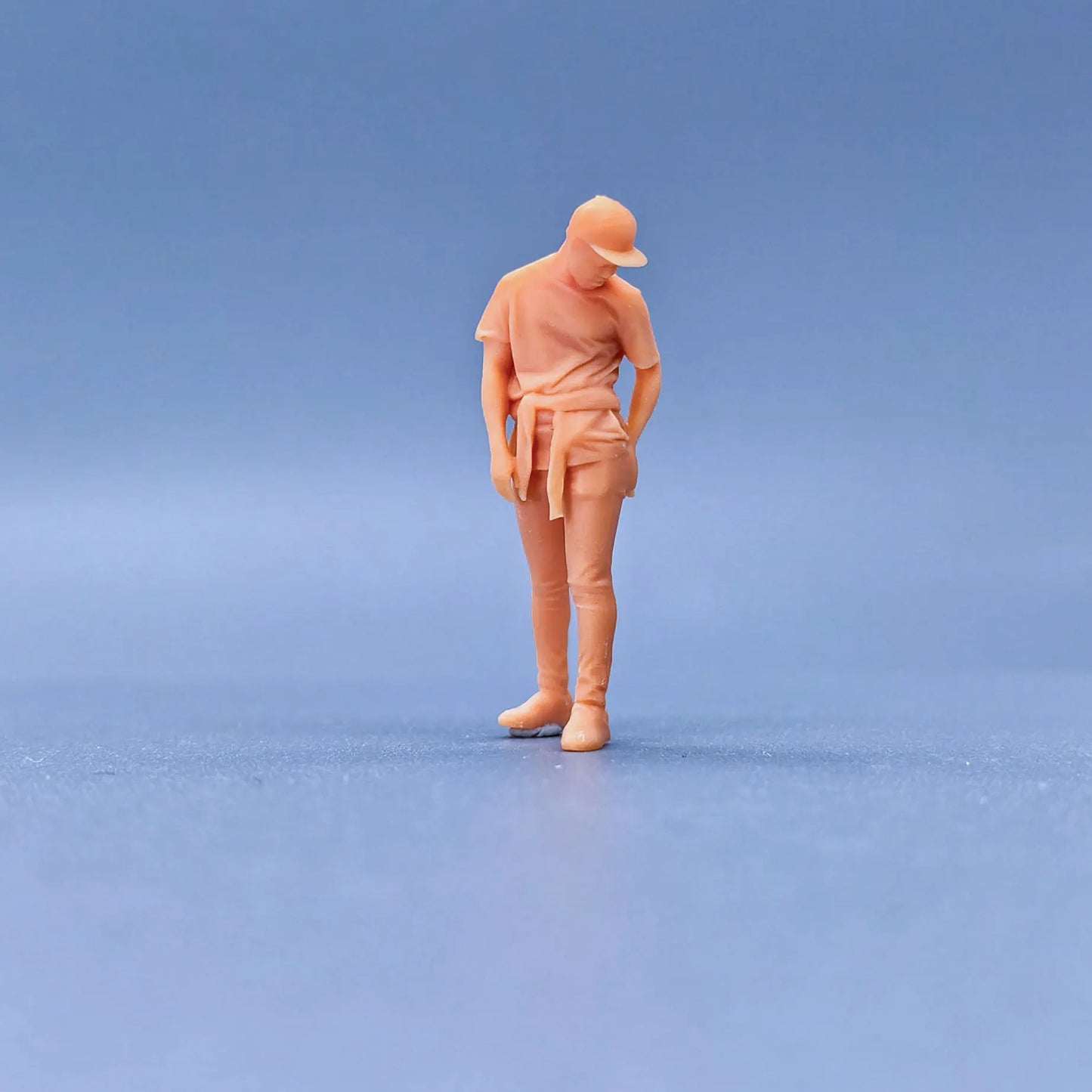 1/64 1/43 Scale Model Resin Looking Back At The Ruffian ManUncolored Miniature Diorama Hand-painted S524