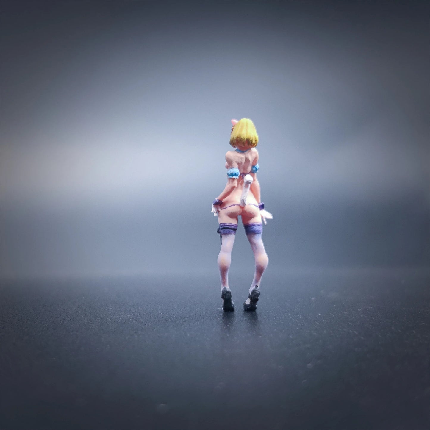 Cx Miniatures Diorama 1/64 Scale Figurines Model OL VR Experience Girl Neil Collection Hand-painted