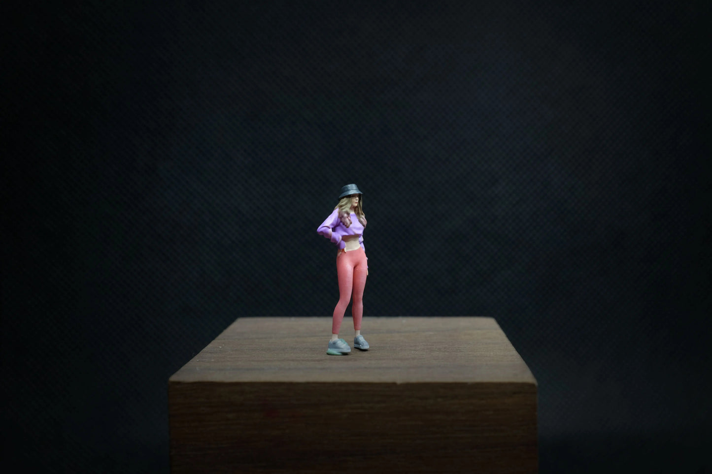 SZ Produced 1/64 Street yoga pants beautiful woman series car model doll ornament