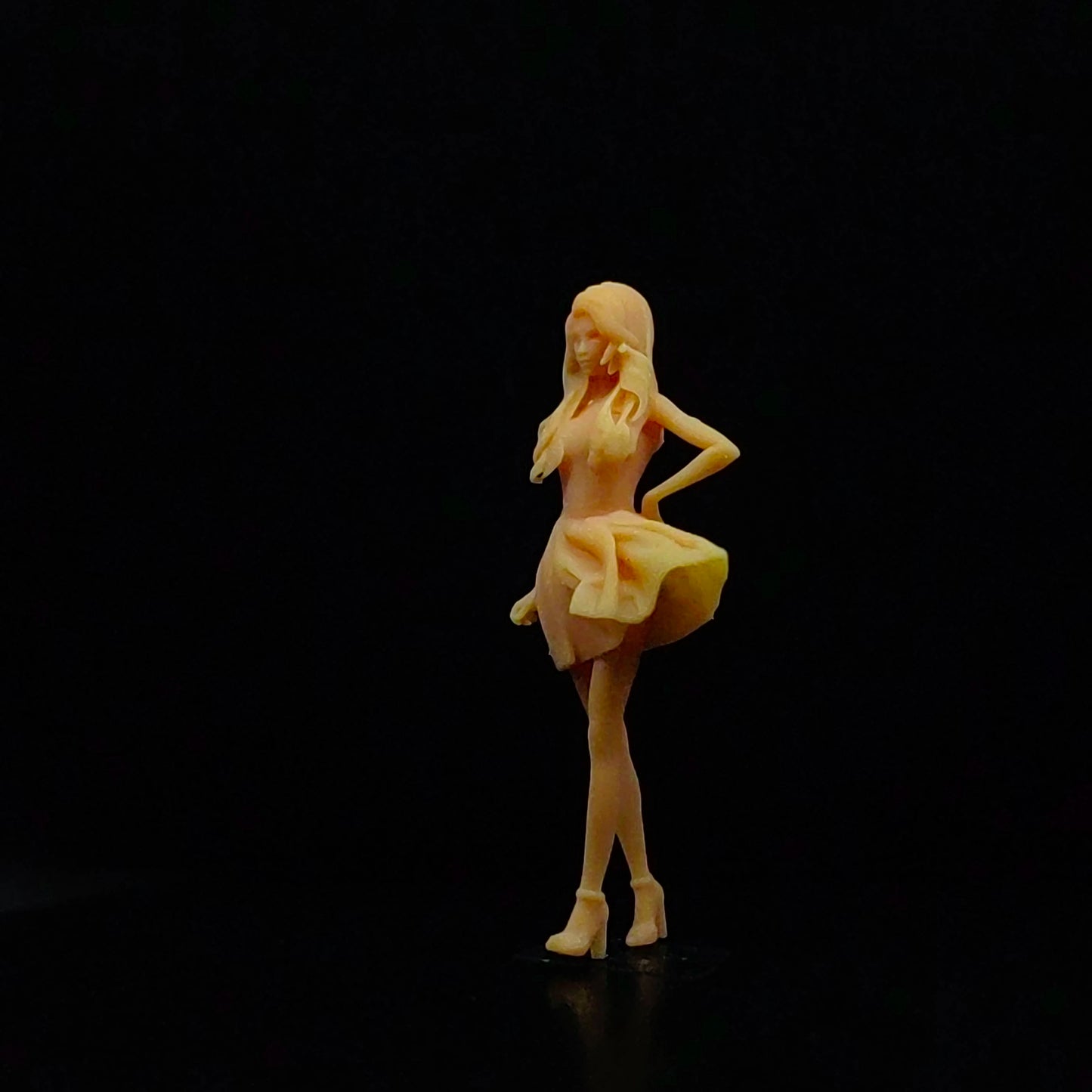 1/64 1/43 Scale Model Resin Fragrant Weaving GirlUncolored Miniature Diorama Hand-painted T413
