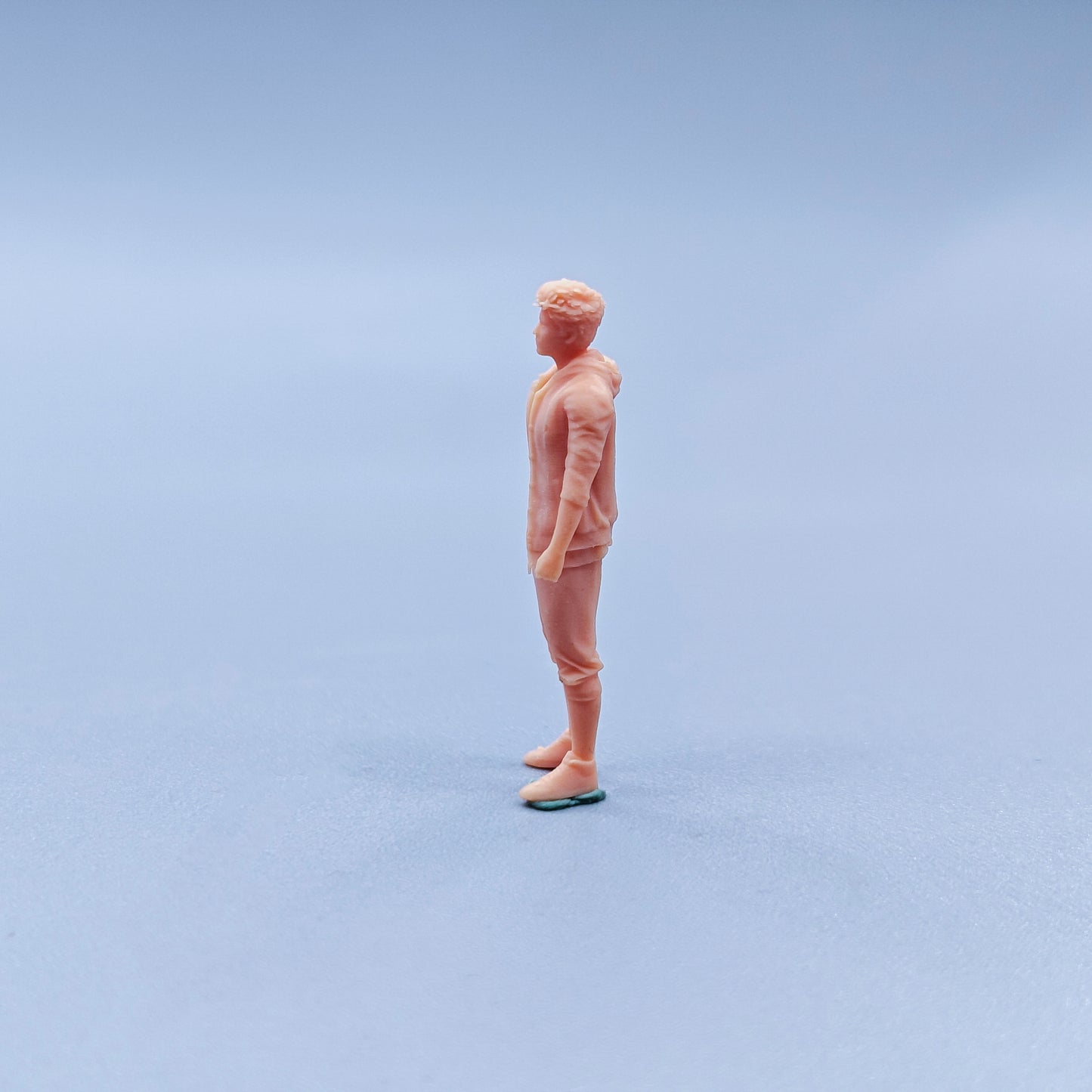 1/64 1/43 Figurines Scale Model Resin The Young Man Rolling Up His Sleeves Uncolored Miniatures Diorama Hand-painted C124